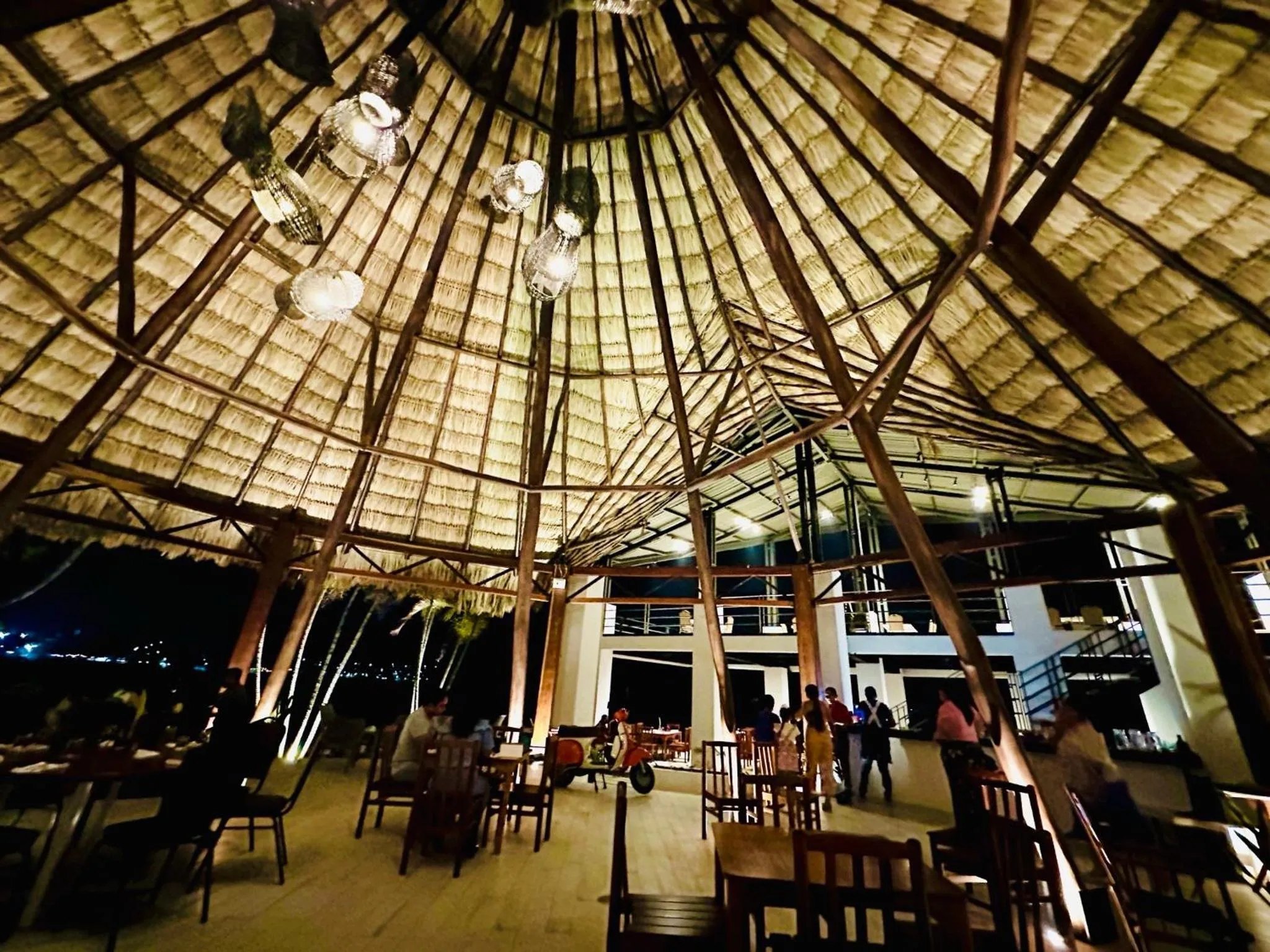 Restaurant/places to eat in Hotel Maya Internacional