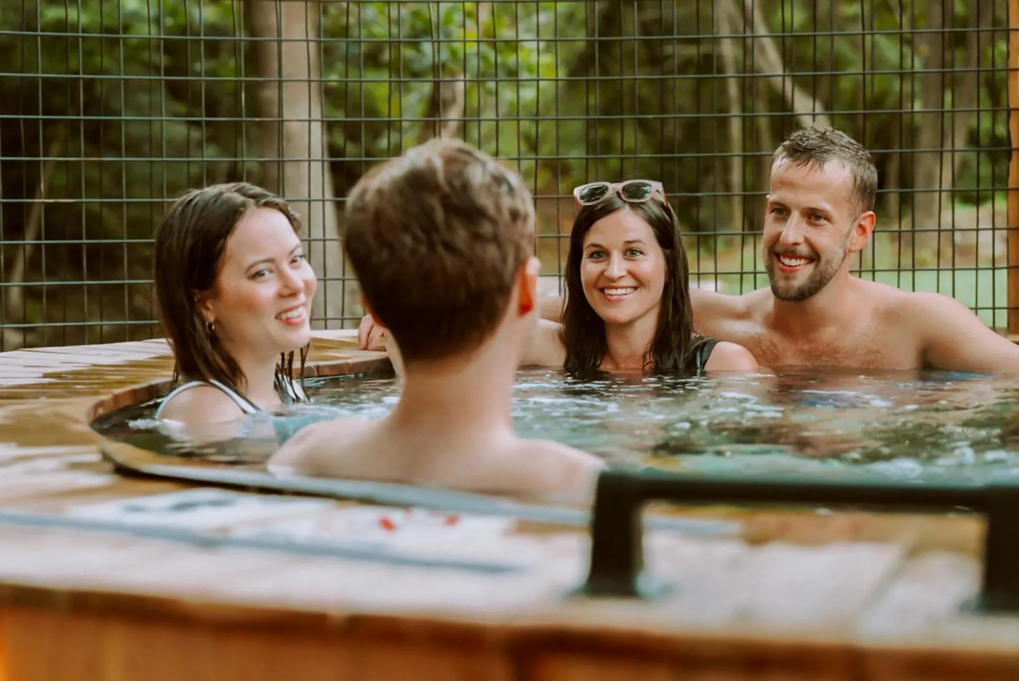 Hot Tub in The Ozarker Lodge