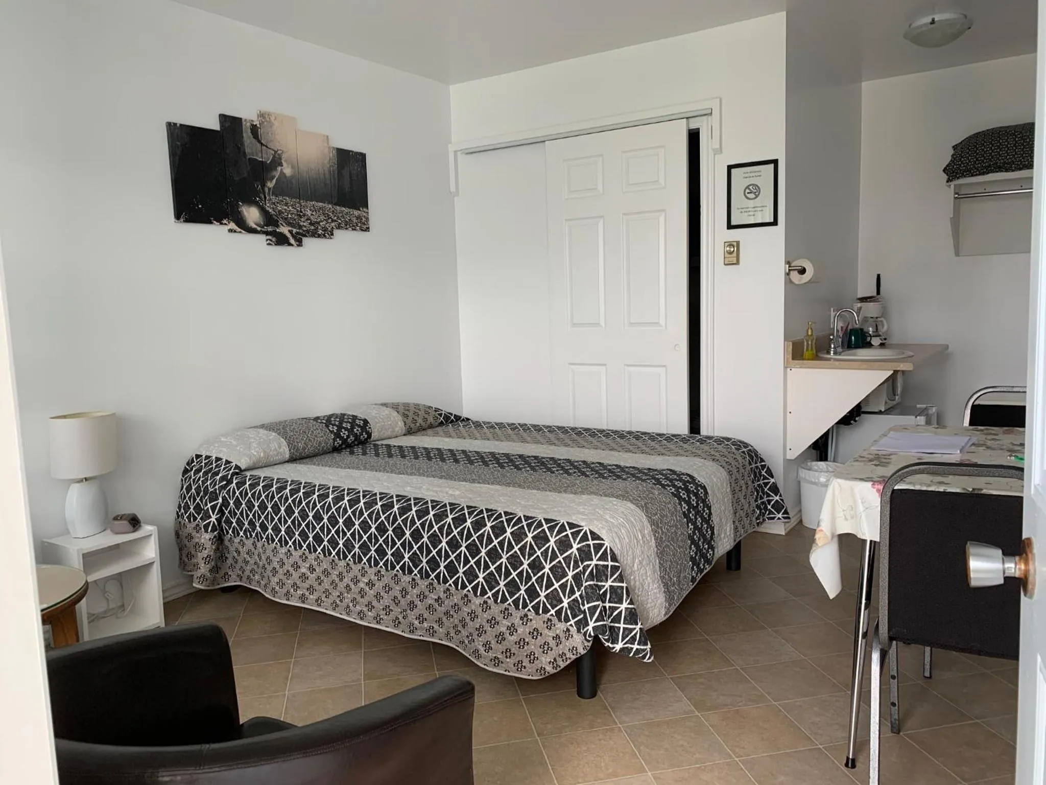 Double Room with Sea View in Les studios de la mer