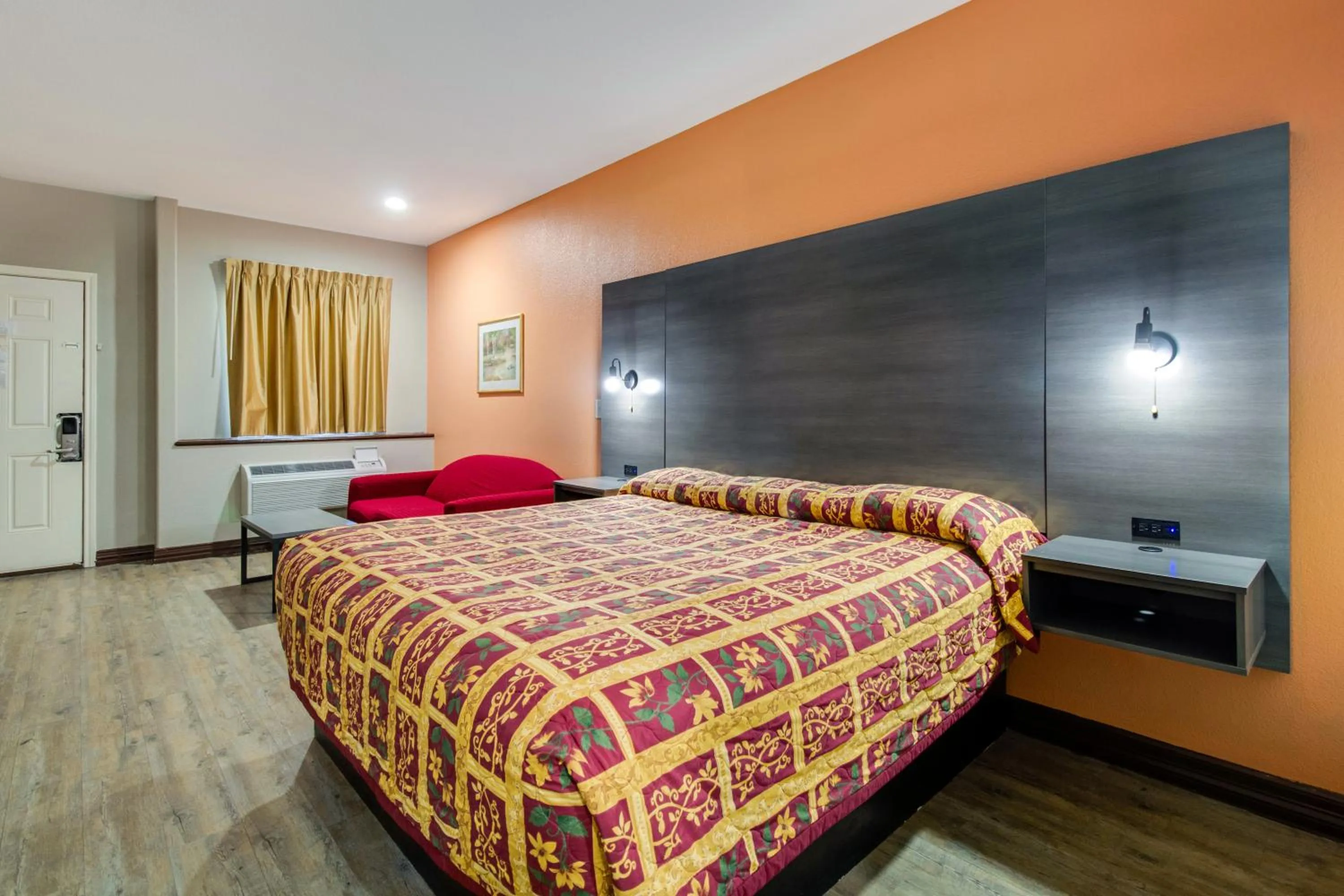 Executive Inn & Suites