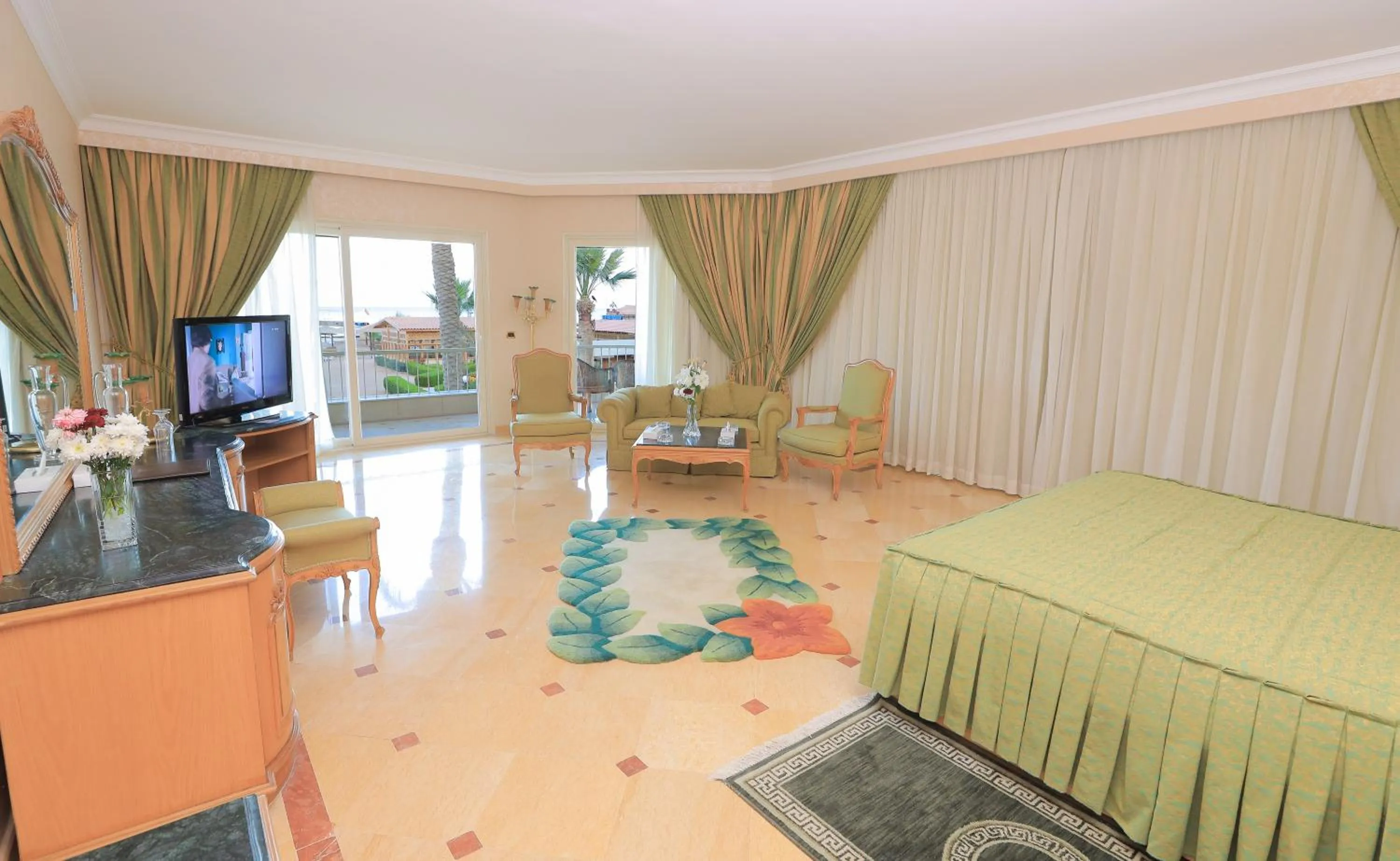 Bed in Sea Star Beau Rivage Hotel