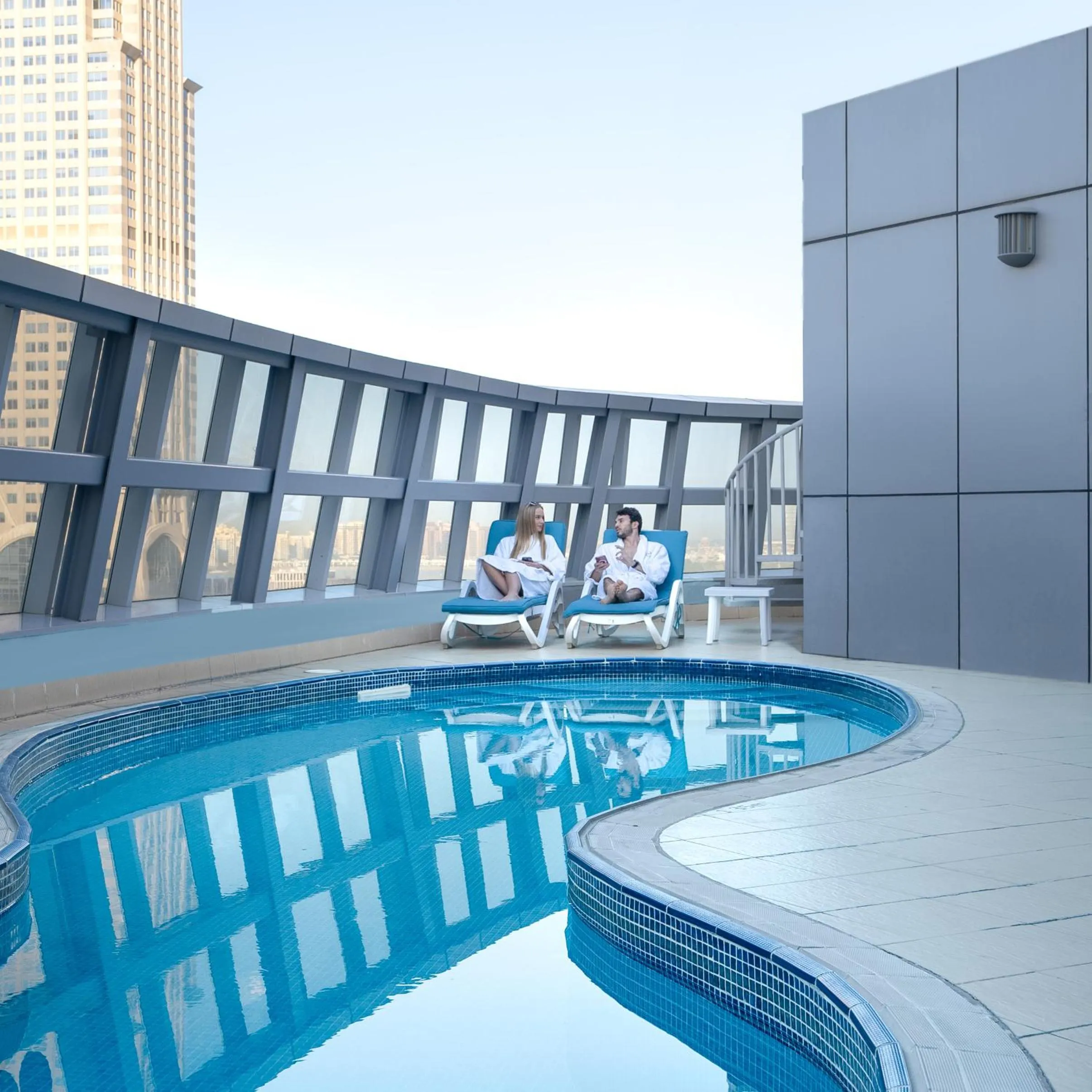 Swimming pool in Citadines Metro Central Dubai