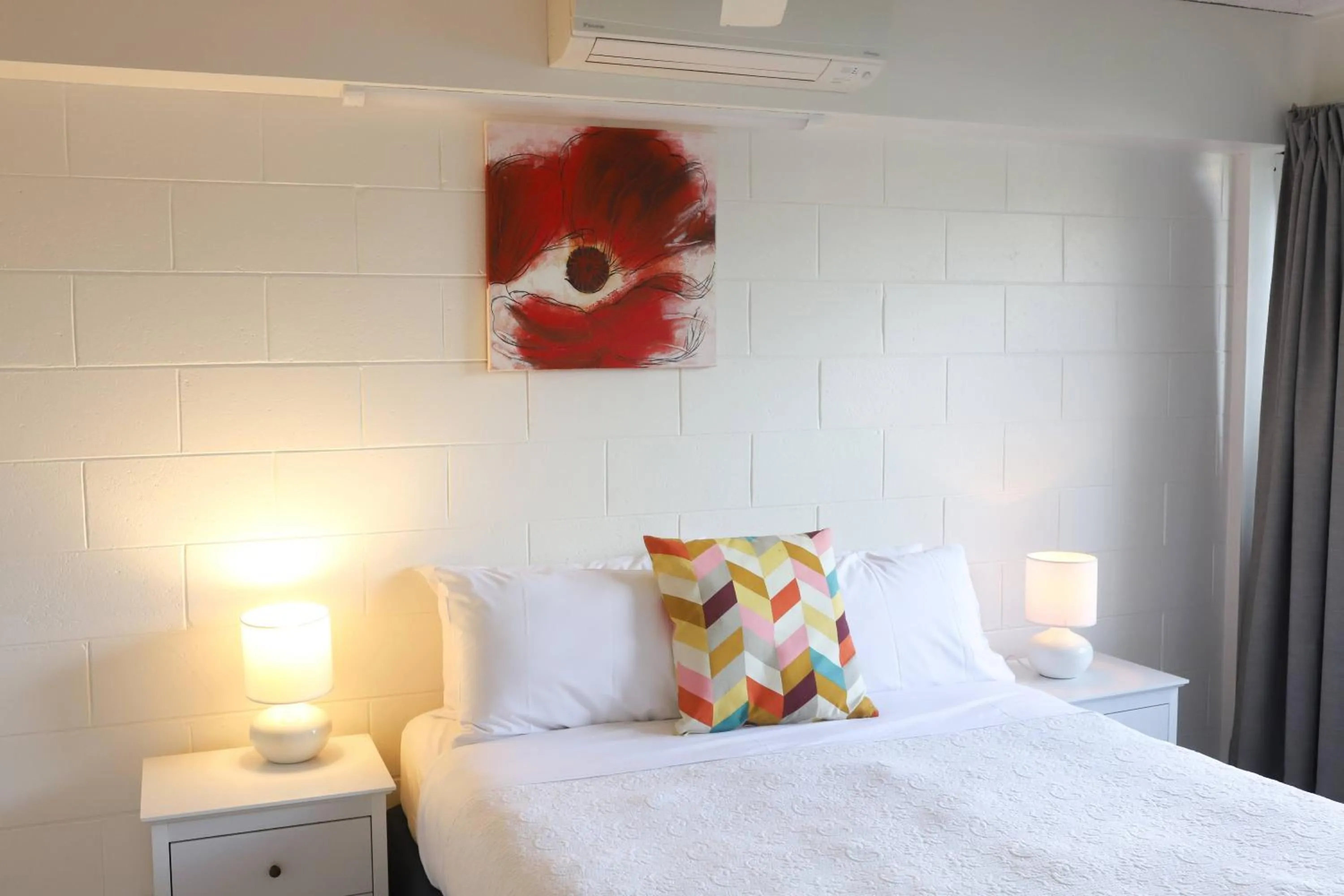 Bedroom, Bed in Palm Waters Holiday Villas