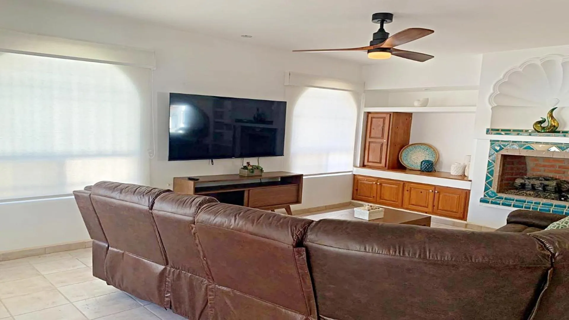 Living room in Villa Relax 1 by Kivoya