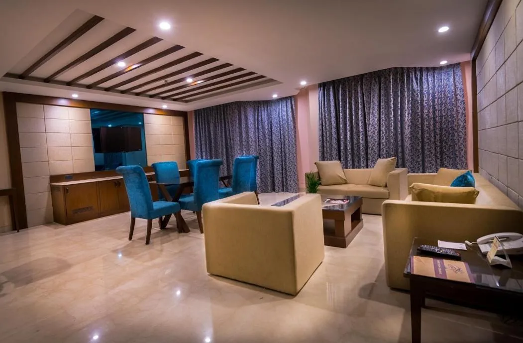Living room in Hotel Madhuban