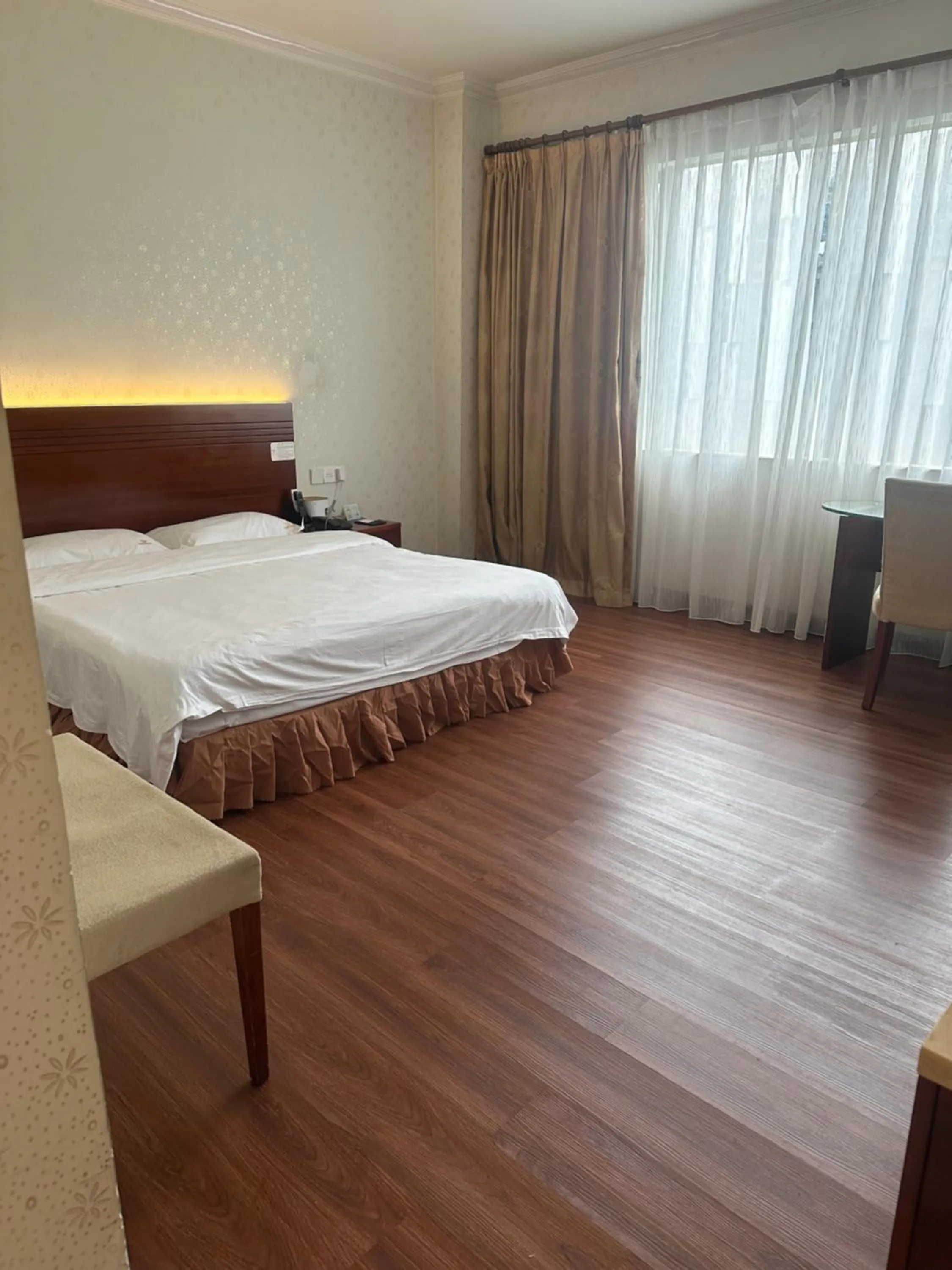 Bed in Pa Zhou Plaza Hotel