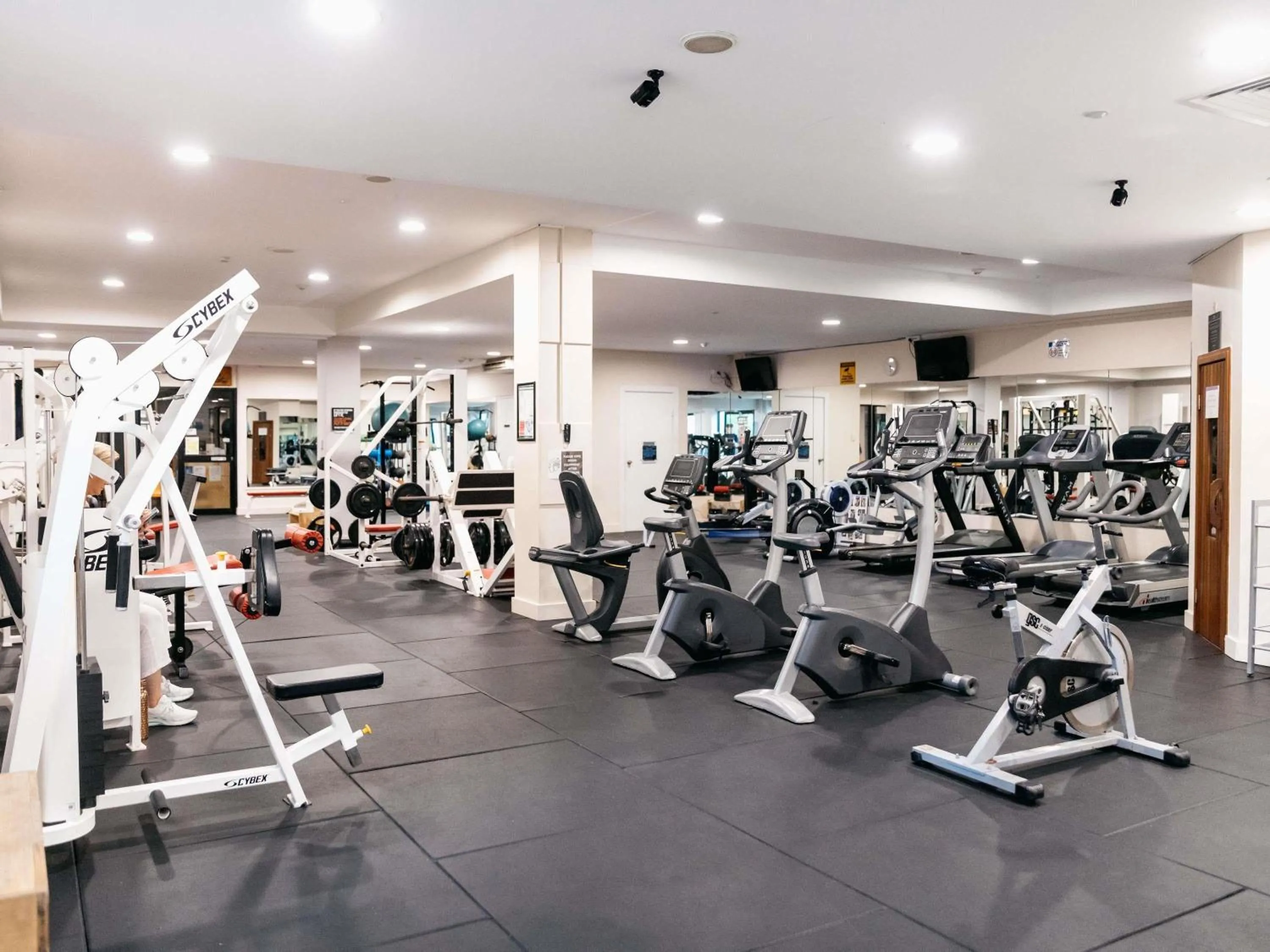 Fitness centre/facilities in Mercure Gold Coast Resort