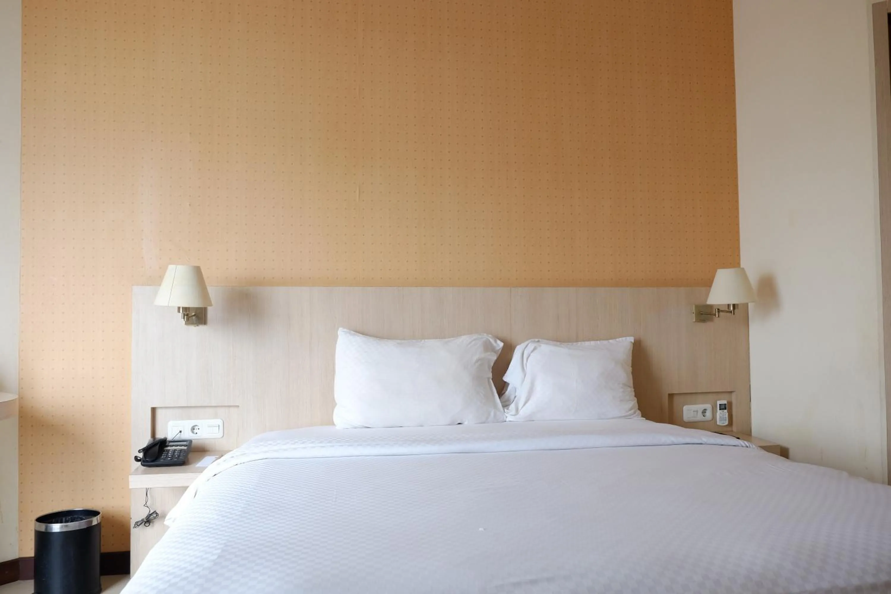 Bed in Rio City Hotel