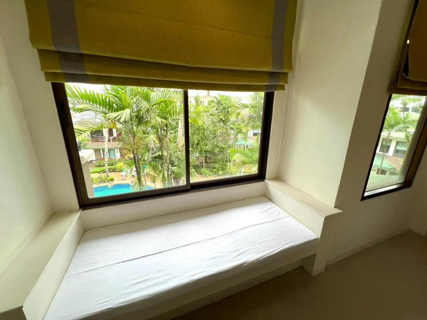 View (from property/room), Bed in The Viridian Resort Patong