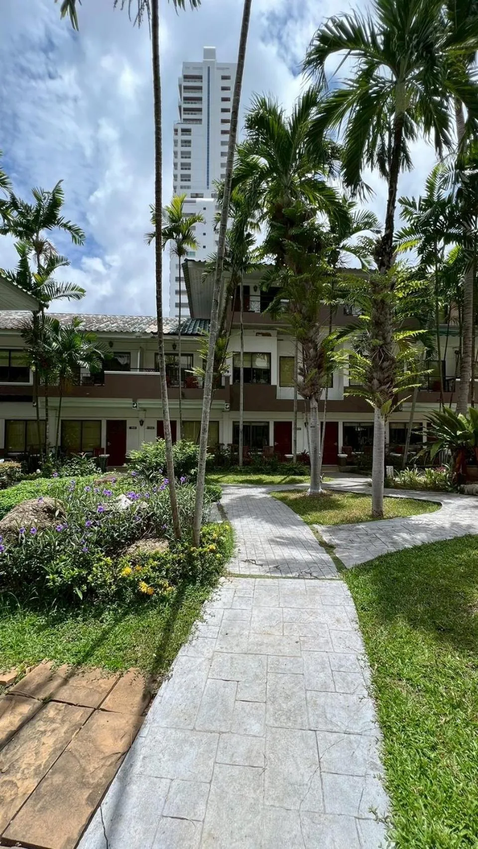 Garden in The Viridian Resort Patong