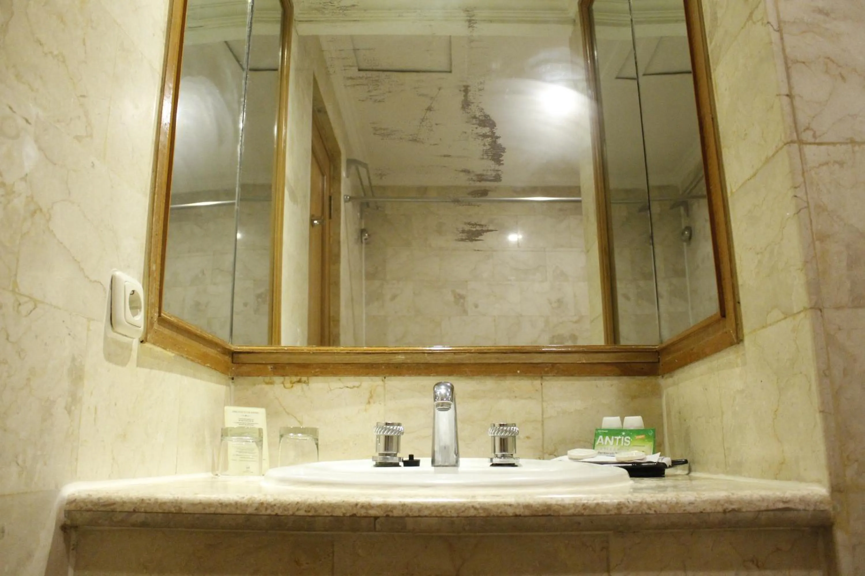 Bedroom in Hotel Salak The Heritage Bogor