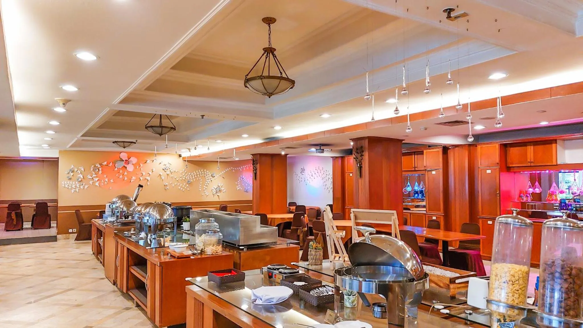 Restaurant/places to eat in Hotel Salak The Heritage Bogor