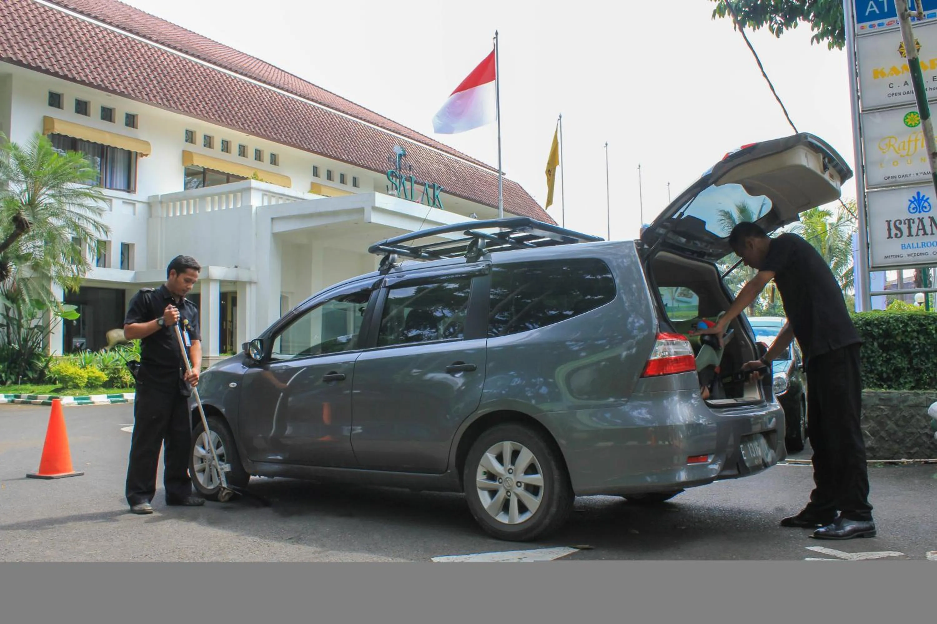 Day in Hotel Salak The Heritage Bogor