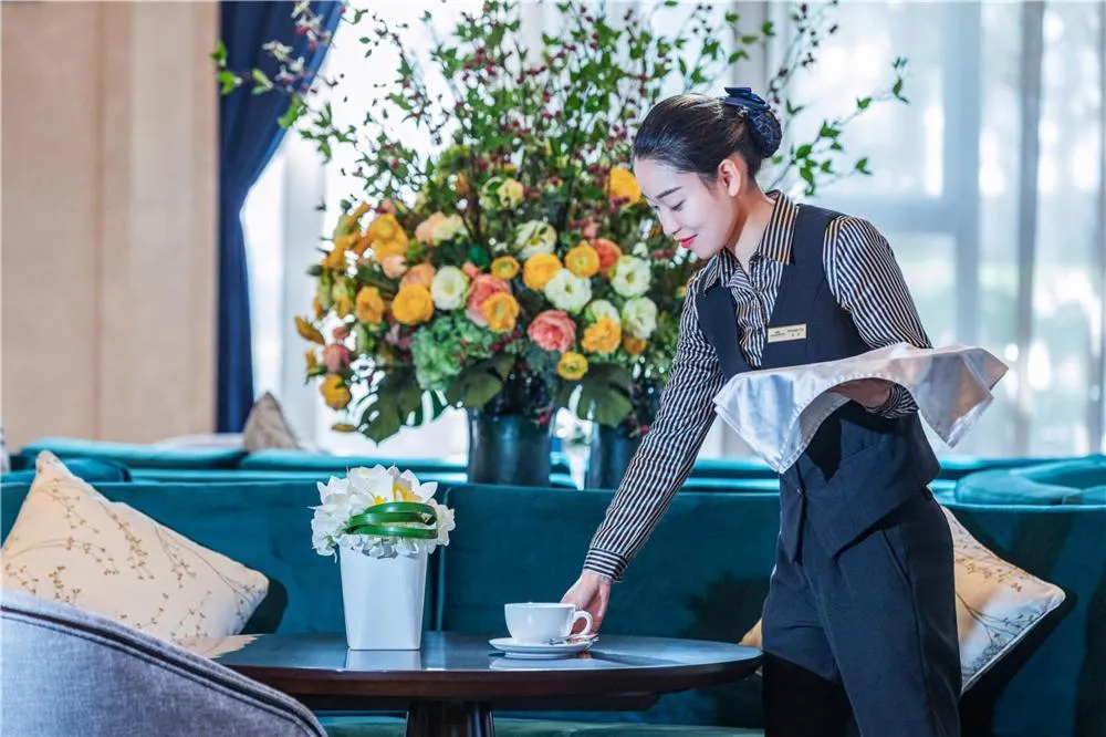 Howard Johnson New District Plaza ZiYang