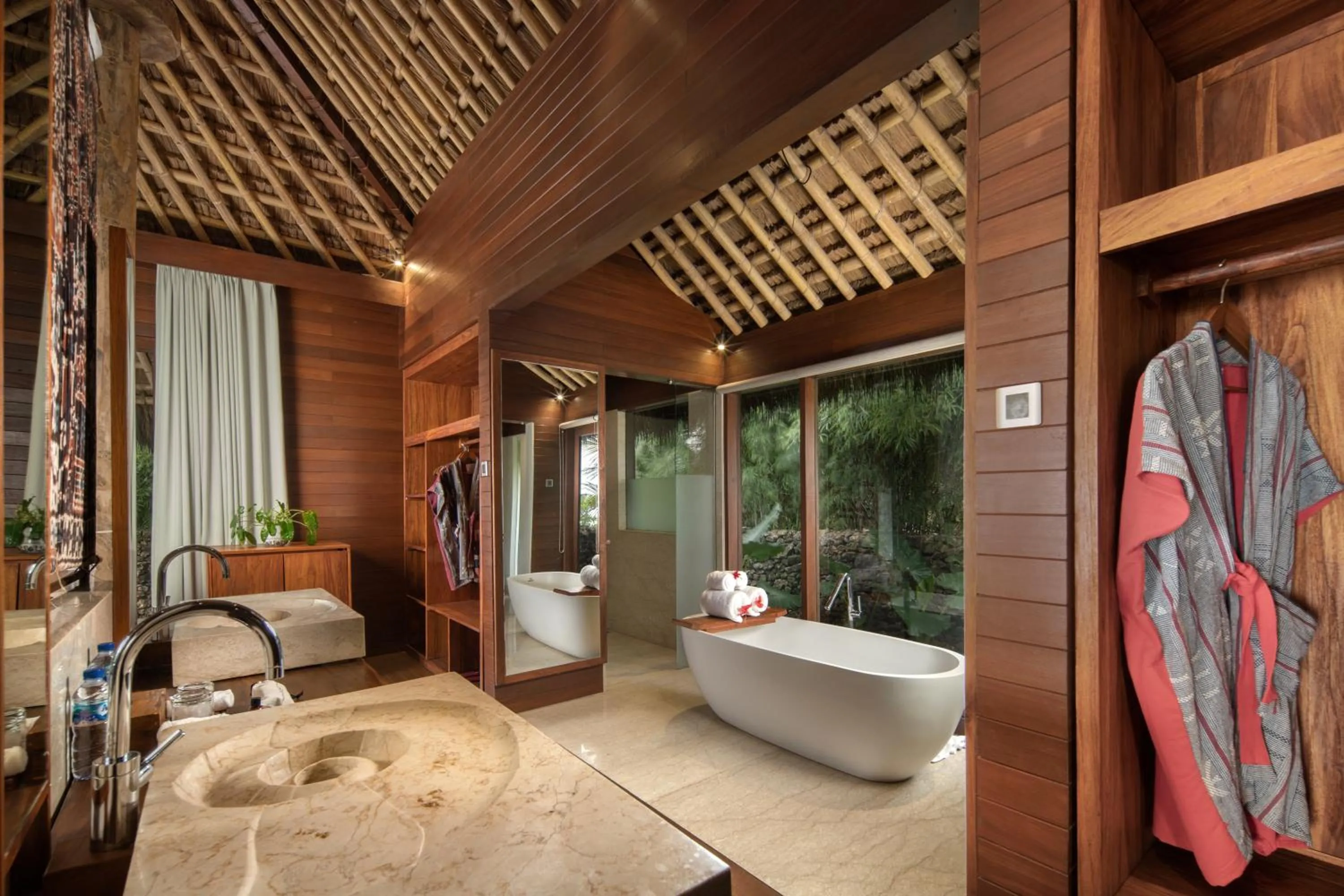 Bathroom in Lelewatu Resort Sumba