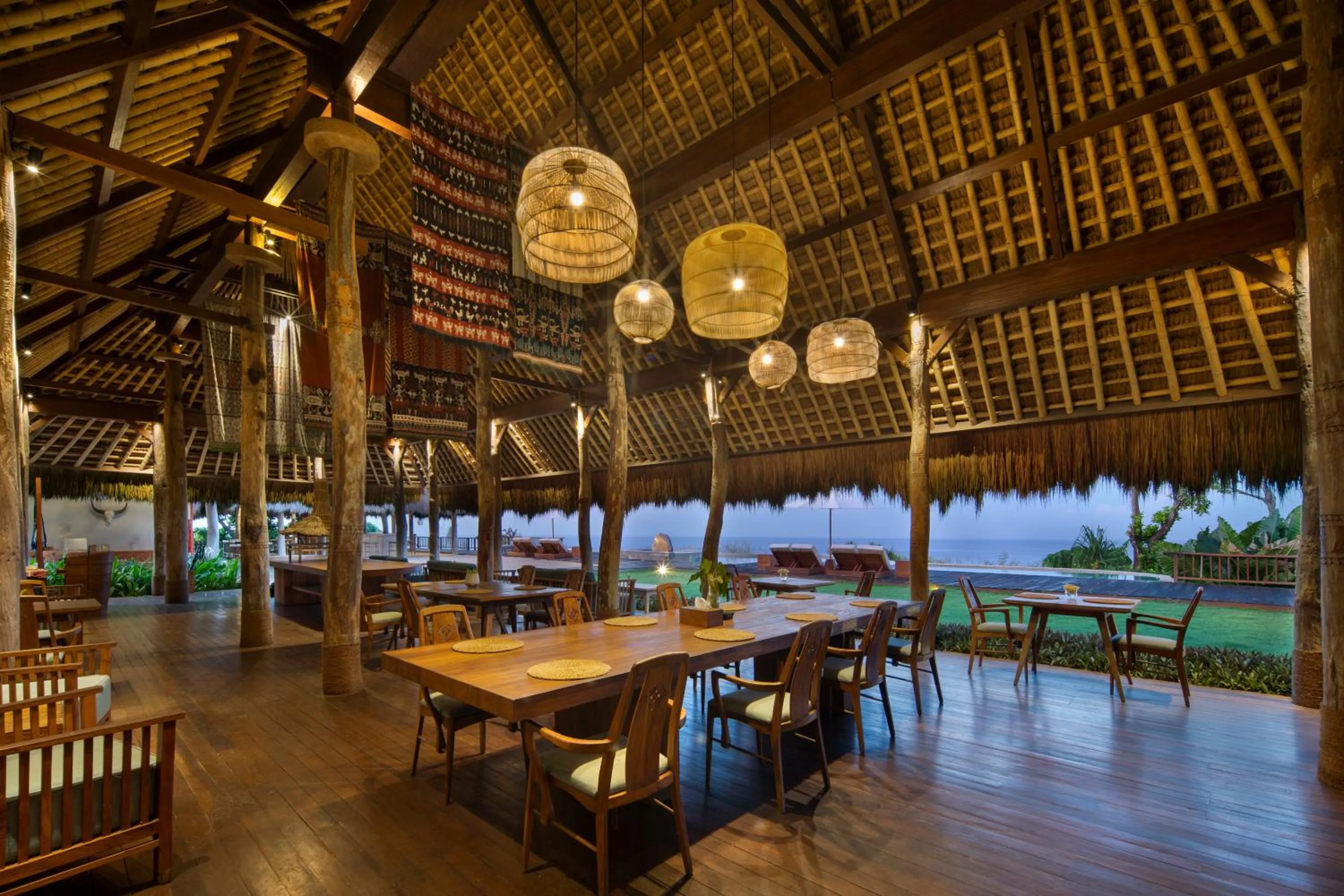 Restaurant/places to eat in Lelewatu Resort Sumba