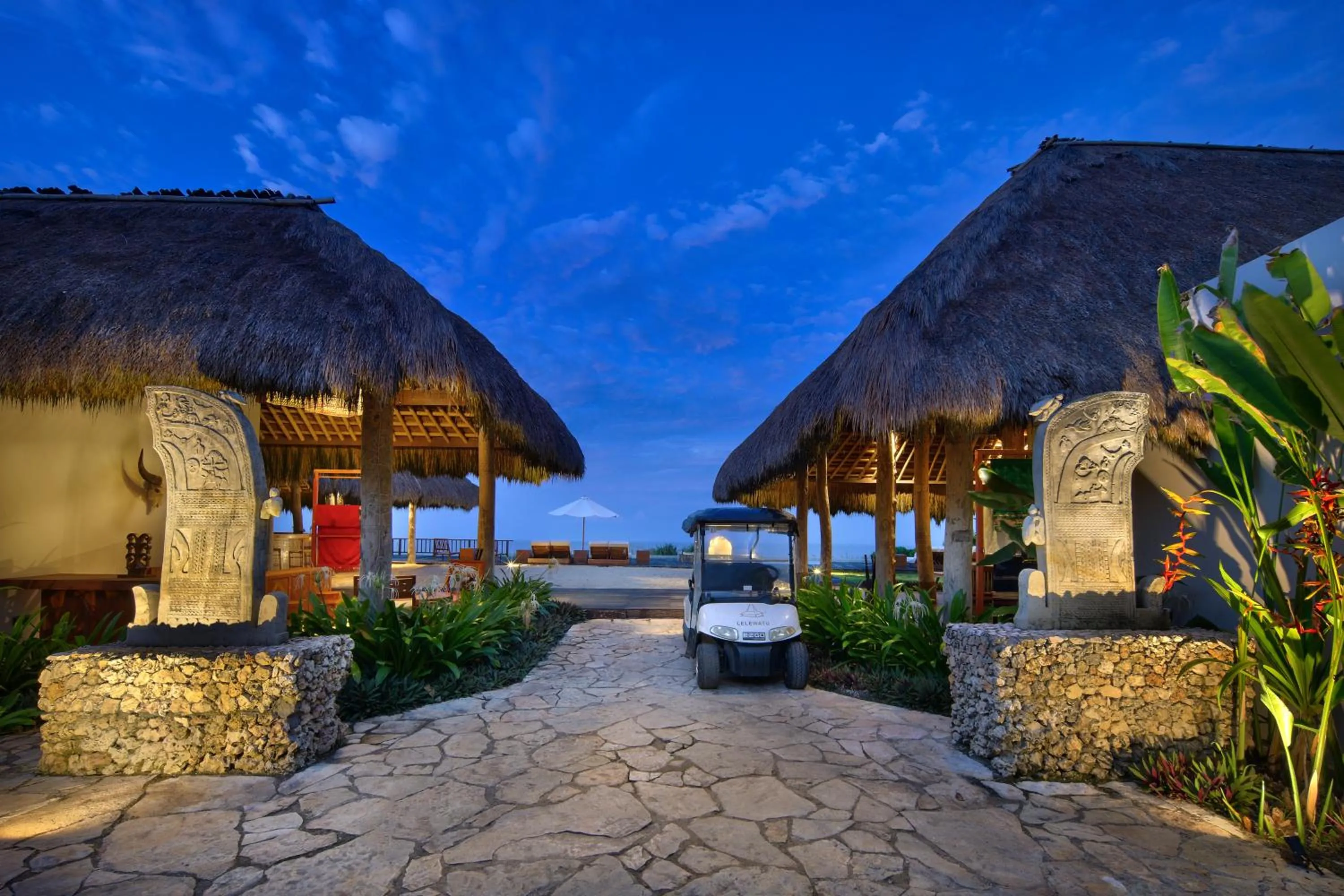 Restaurant/places to eat in Lelewatu Resort Sumba