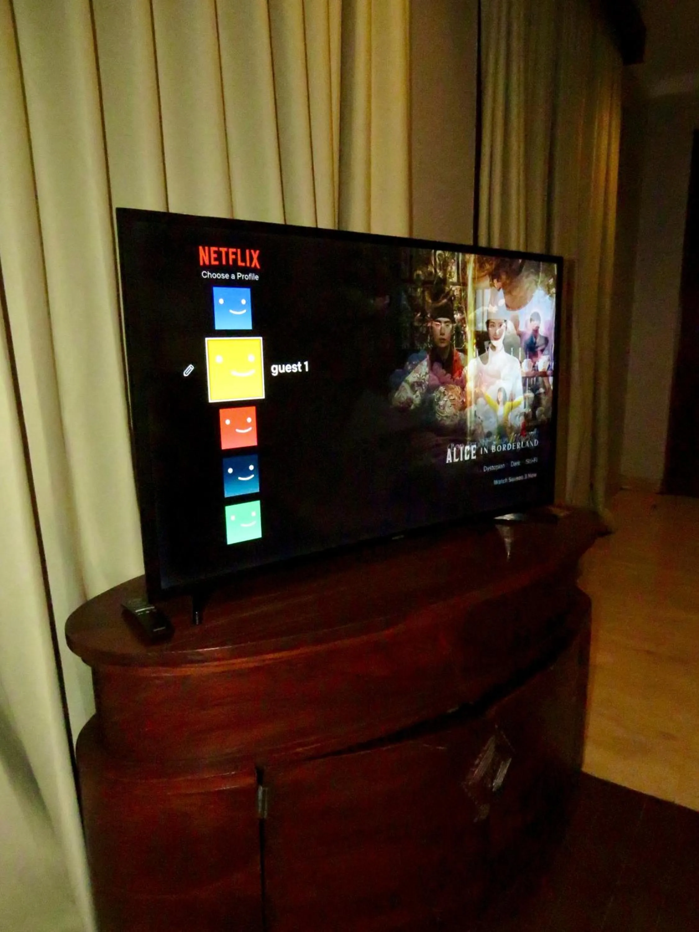 TV and multimedia in Lelewatu Resort Sumba