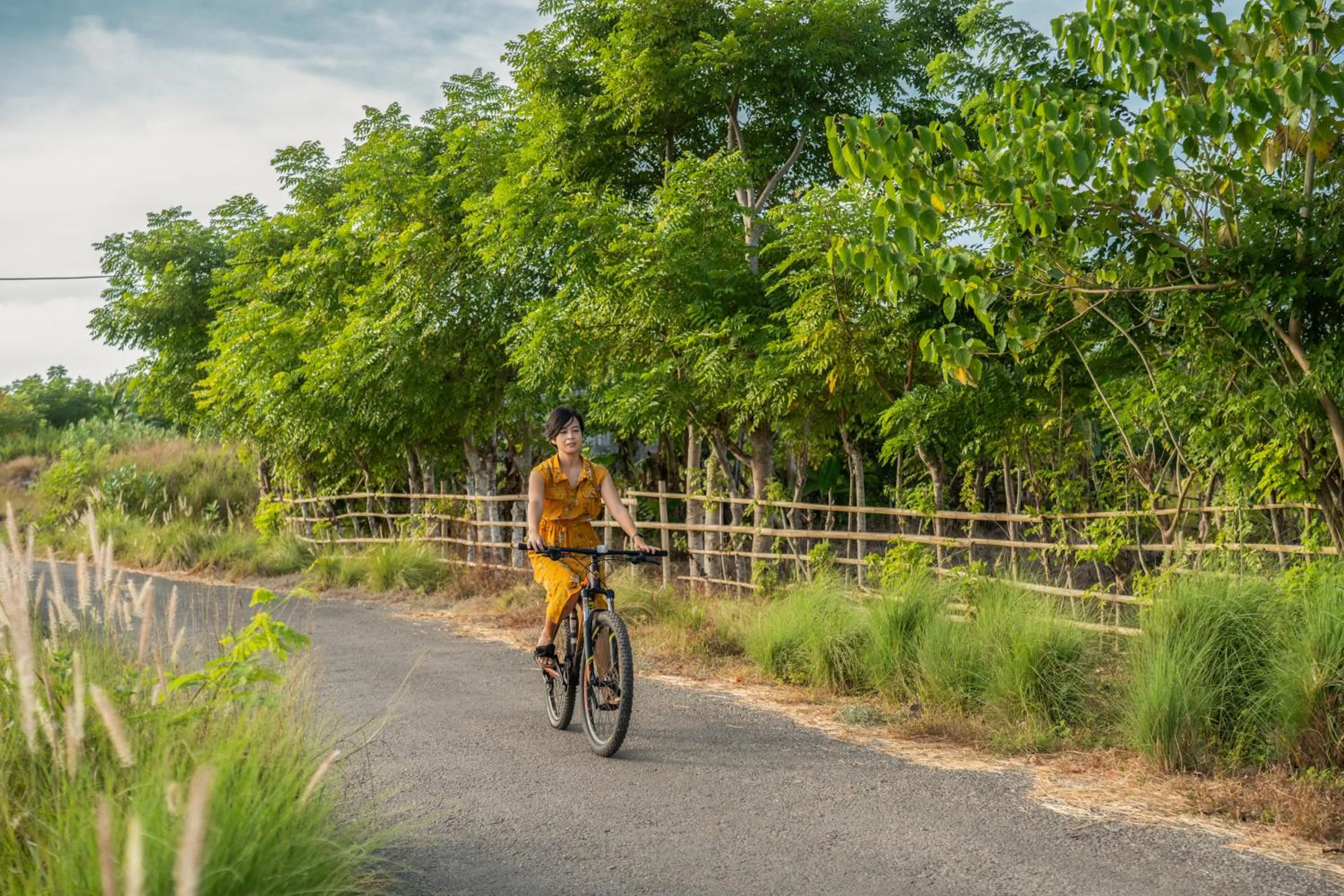 Cycling in Lelewatu Resort Sumba