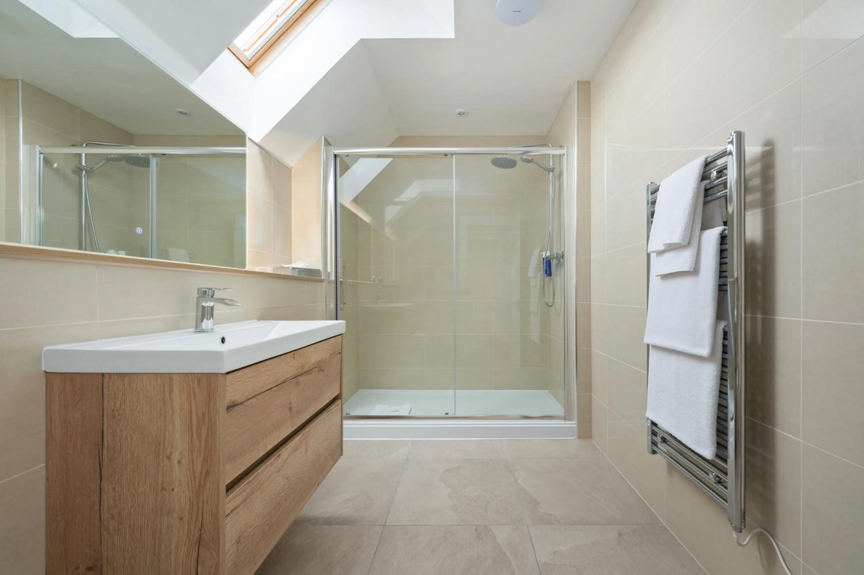 Shower in Wyndham Duchally Country Estate