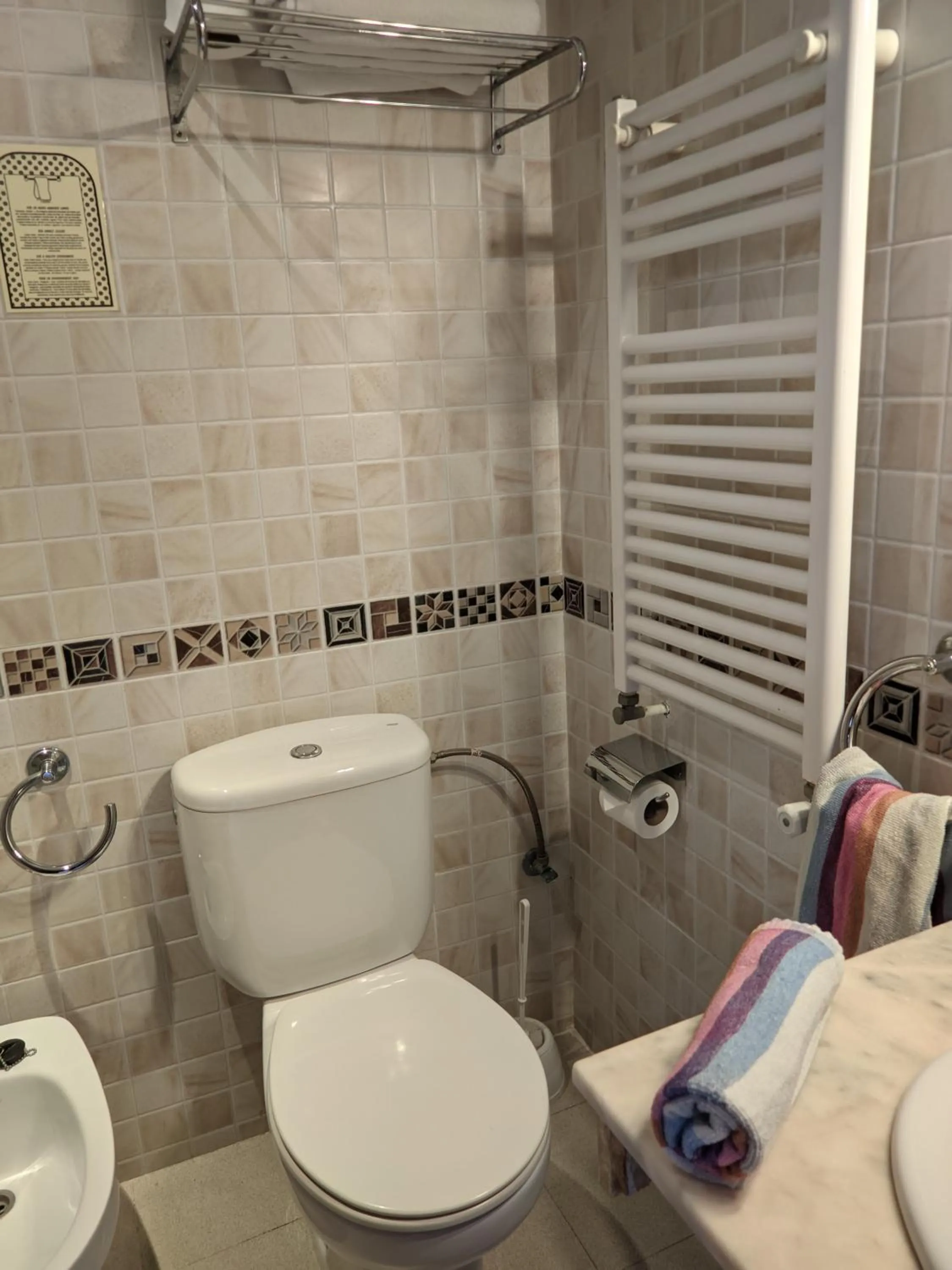 Bathroom in Pensión Coral