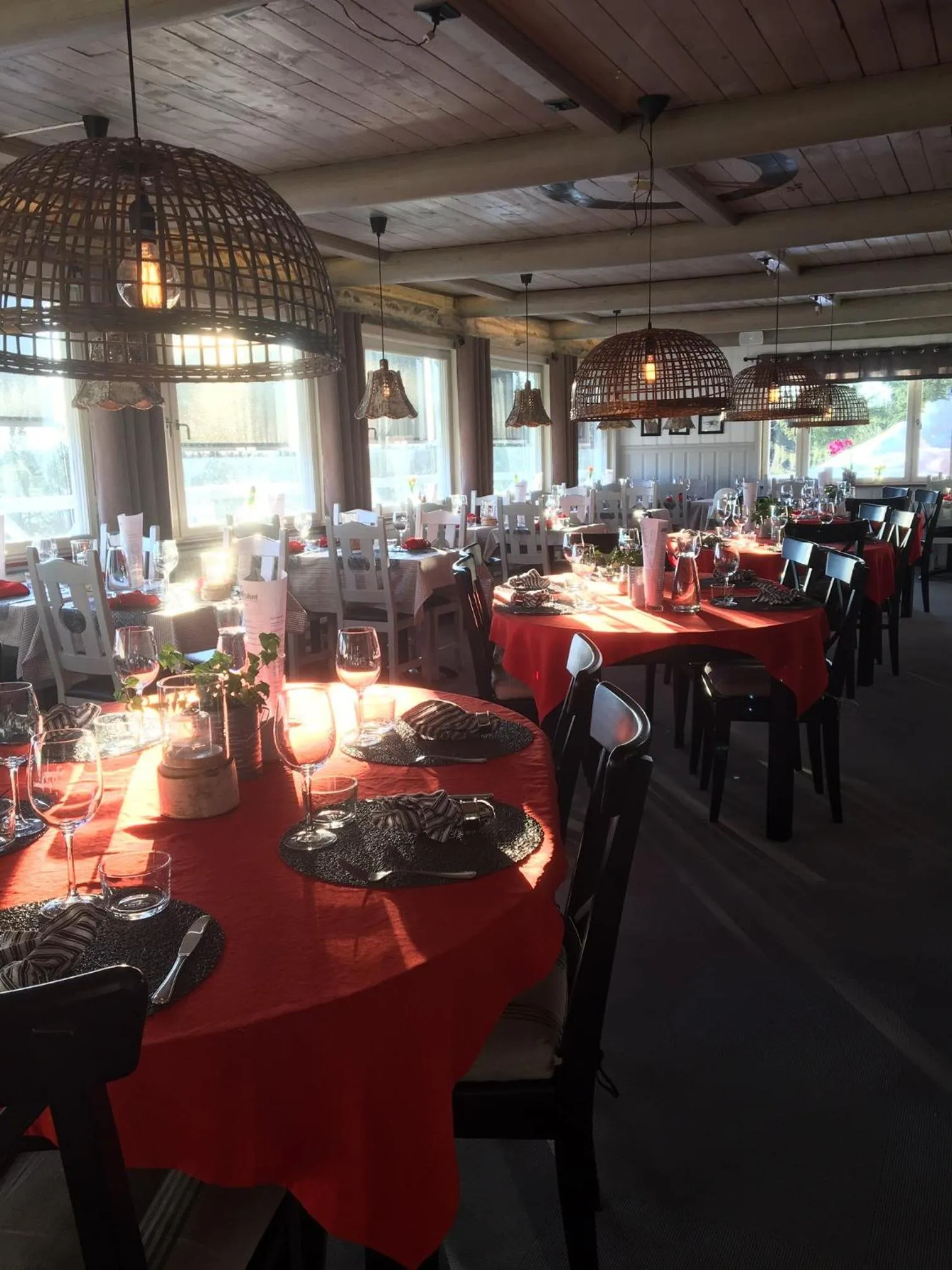 Food and drinks in Lövåsgårdens Fjällhotell