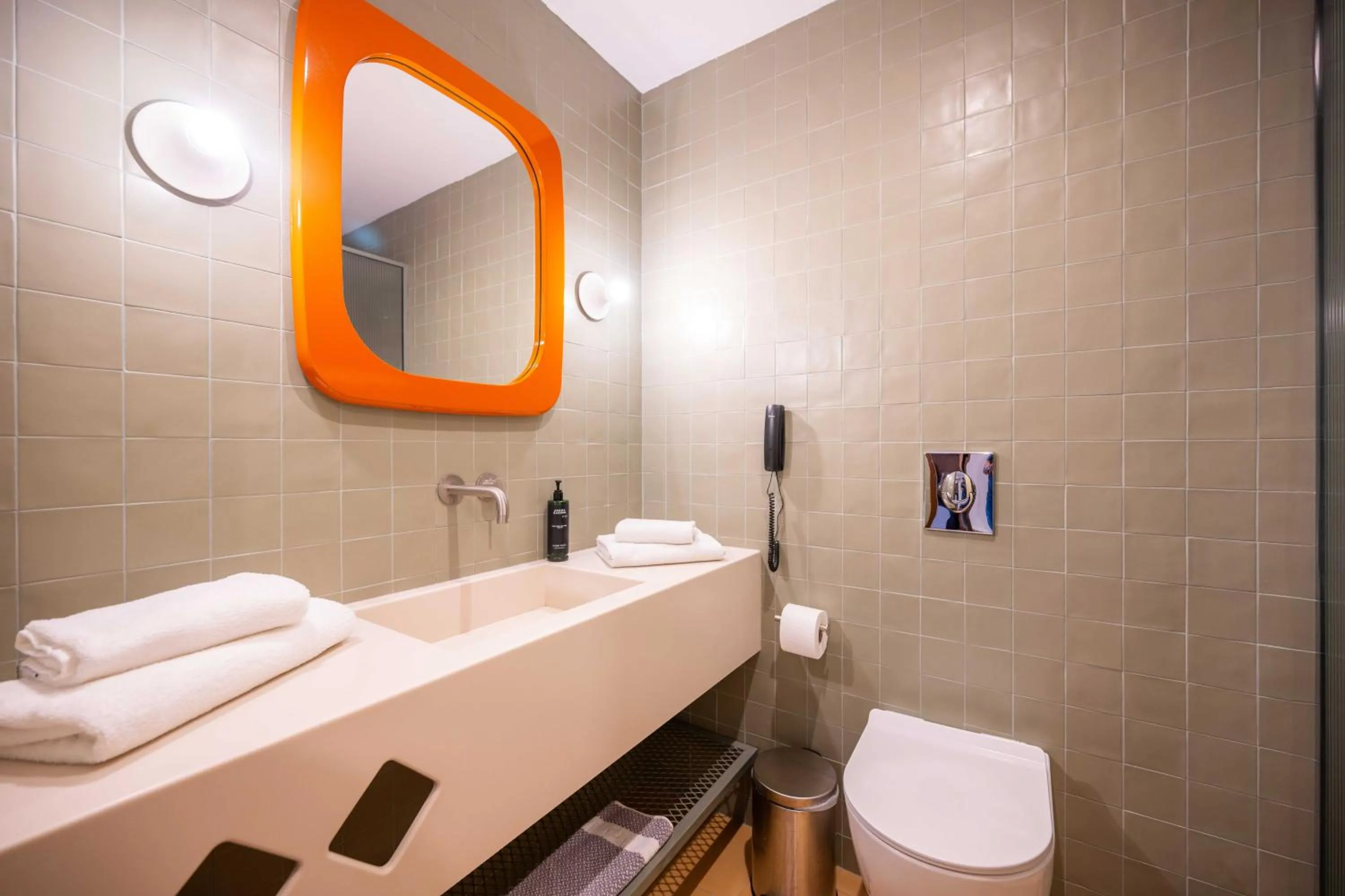 Bathroom in Orion Hotel