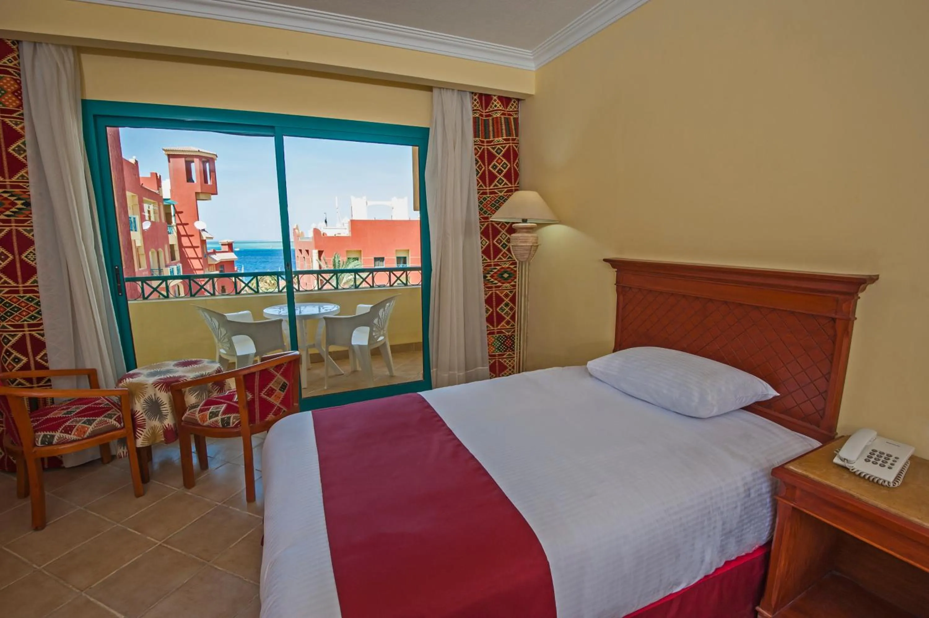 Bed in Sun & Sea Hotel and Aqua Park - Hurghada