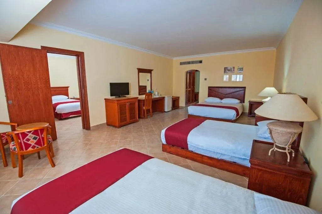 Bed in Sun & Sea Hotel and Aqua Park - Hurghada