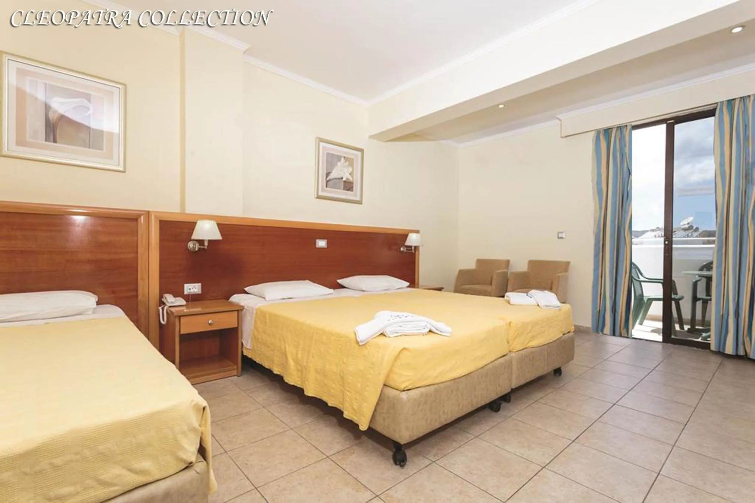 Bedroom in Cleopatra Classic Hotel