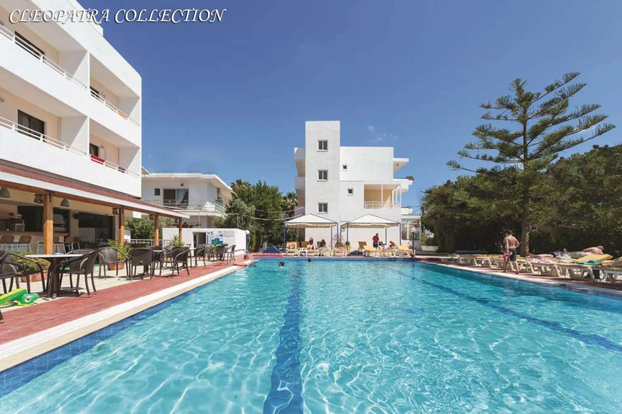 Swimming pool in Cleopatra Classic Hotel