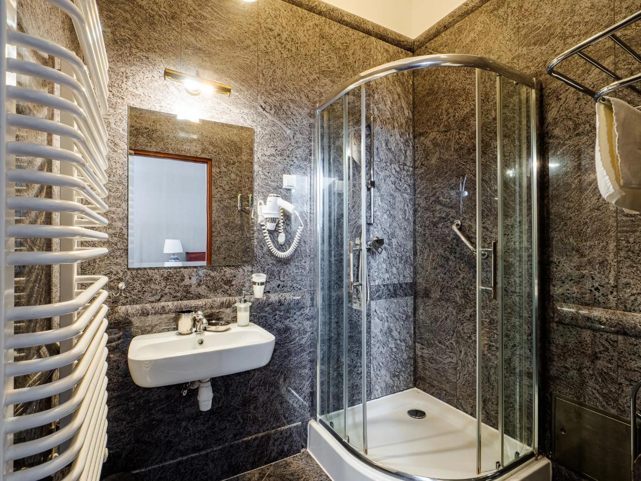 Bathroom in Zamek w Baranowie Sandomierskim