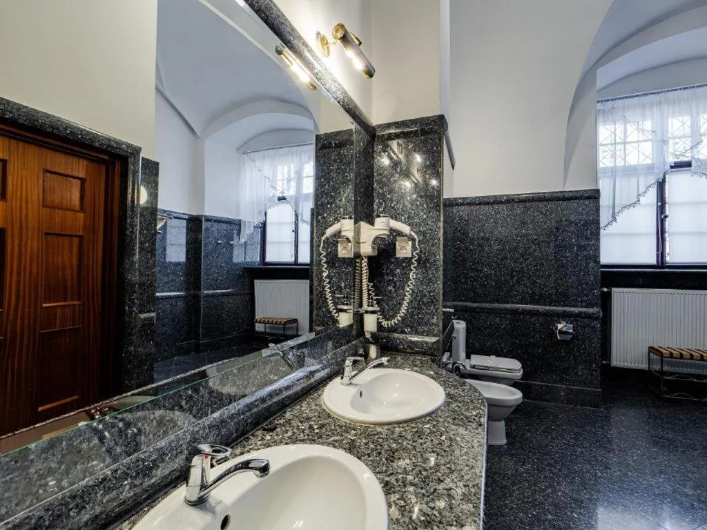 Shower in Zamek w Baranowie Sandomierskim