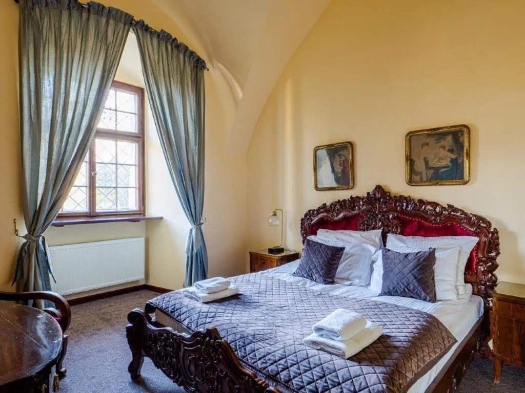 Bed in Zamek w Baranowie Sandomierskim