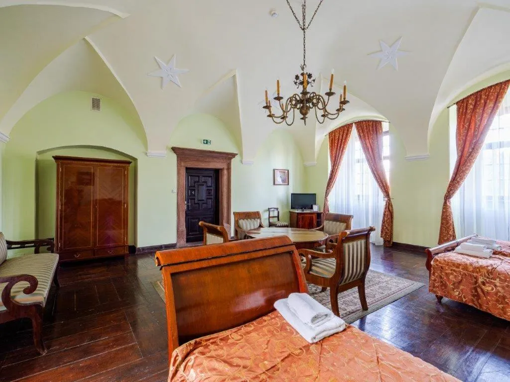 Bed in Zamek w Baranowie Sandomierskim