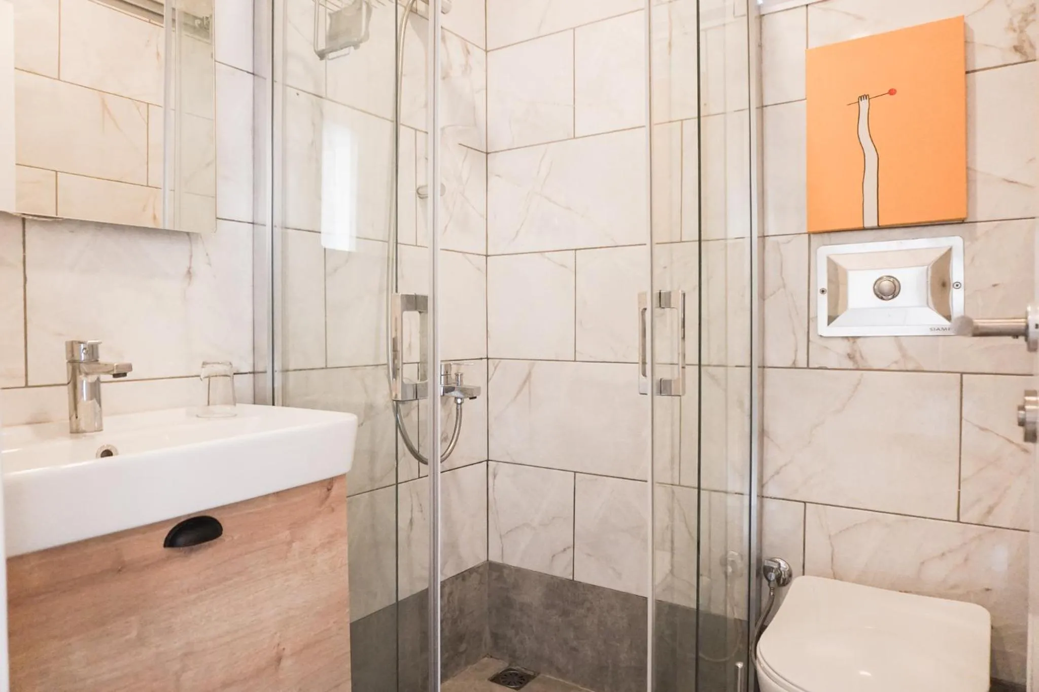 Bathroom in Daphnis Hotel