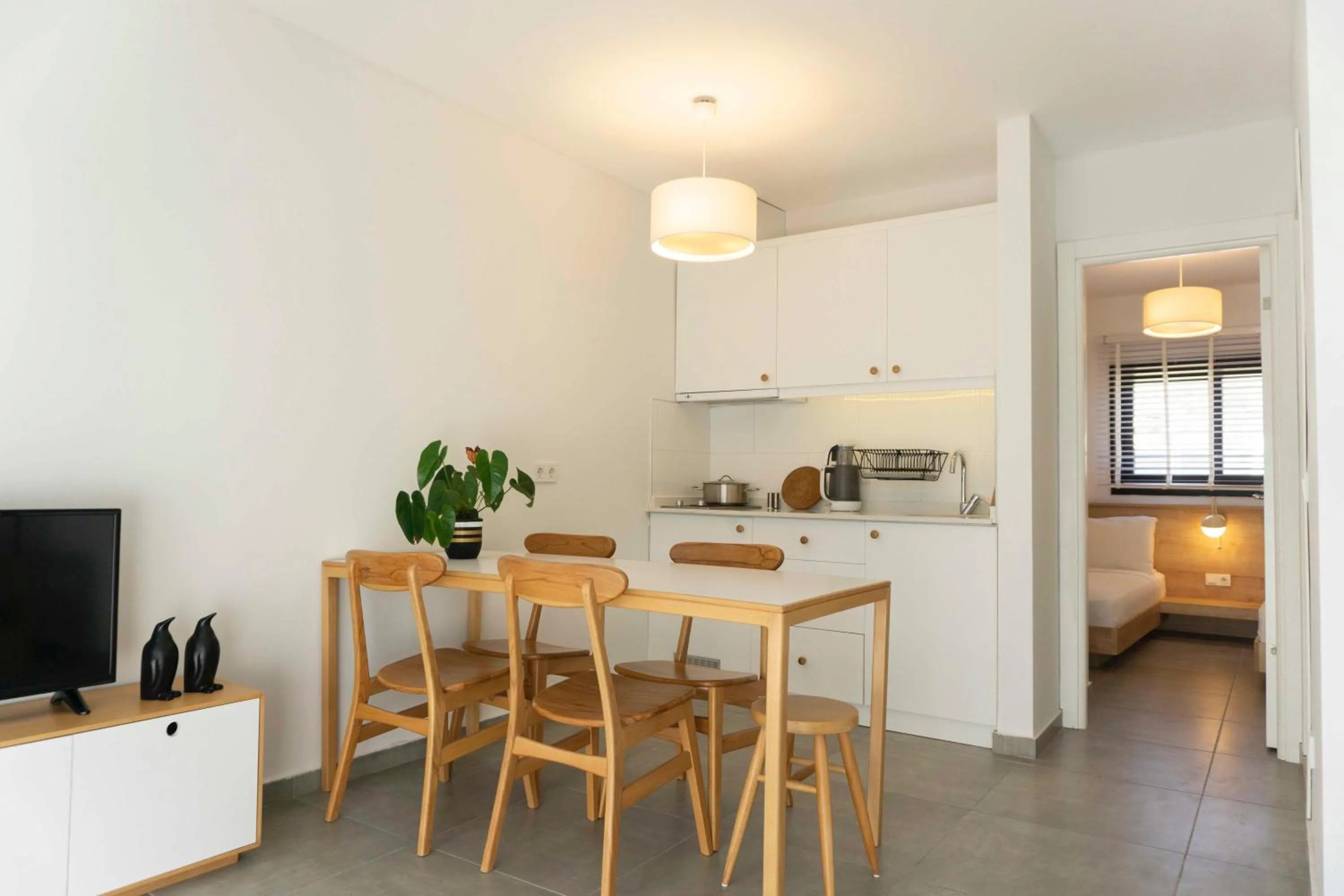 Kitchen or kitchenette in Daphnis Hotel