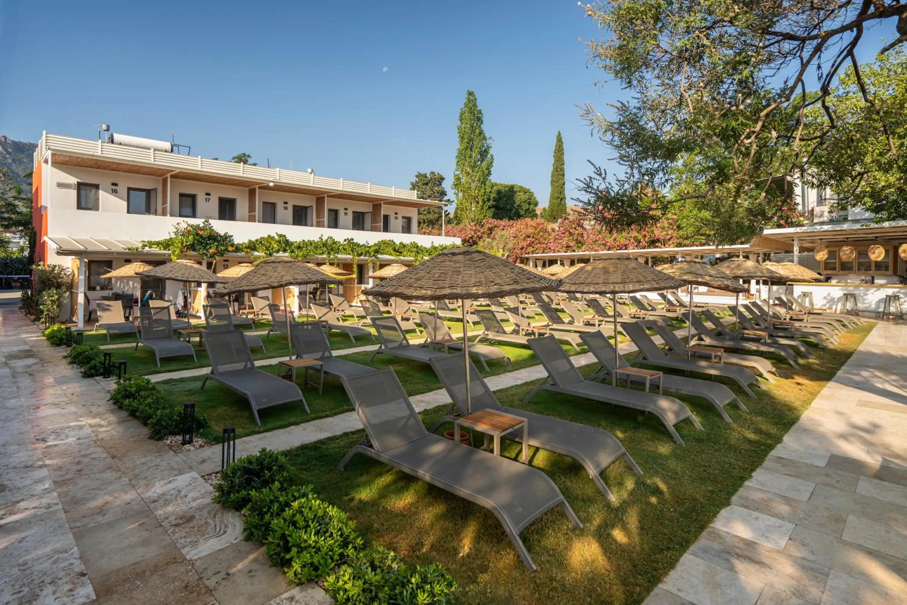 Property building in Daphnis Hotel