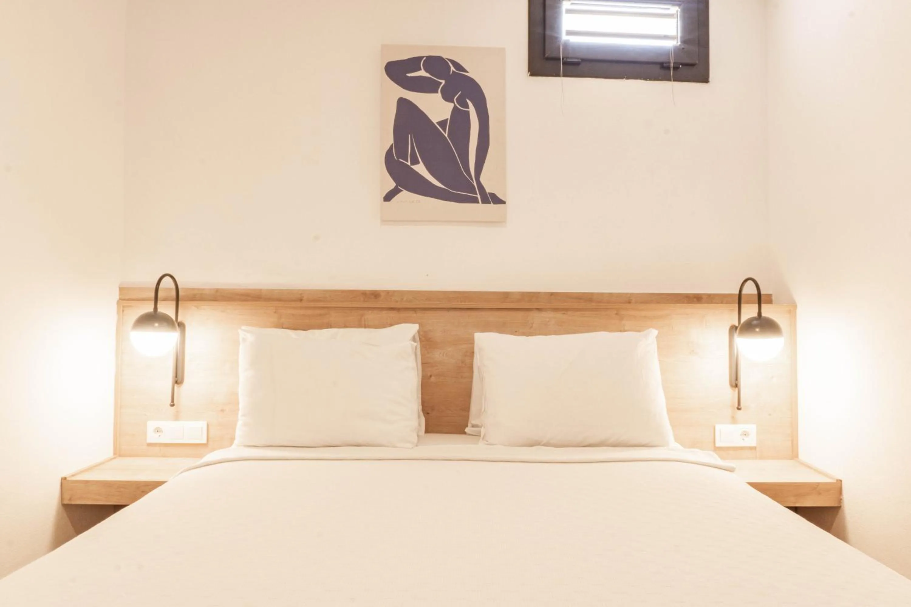 Bedroom, Bed in Daphnis Hotel