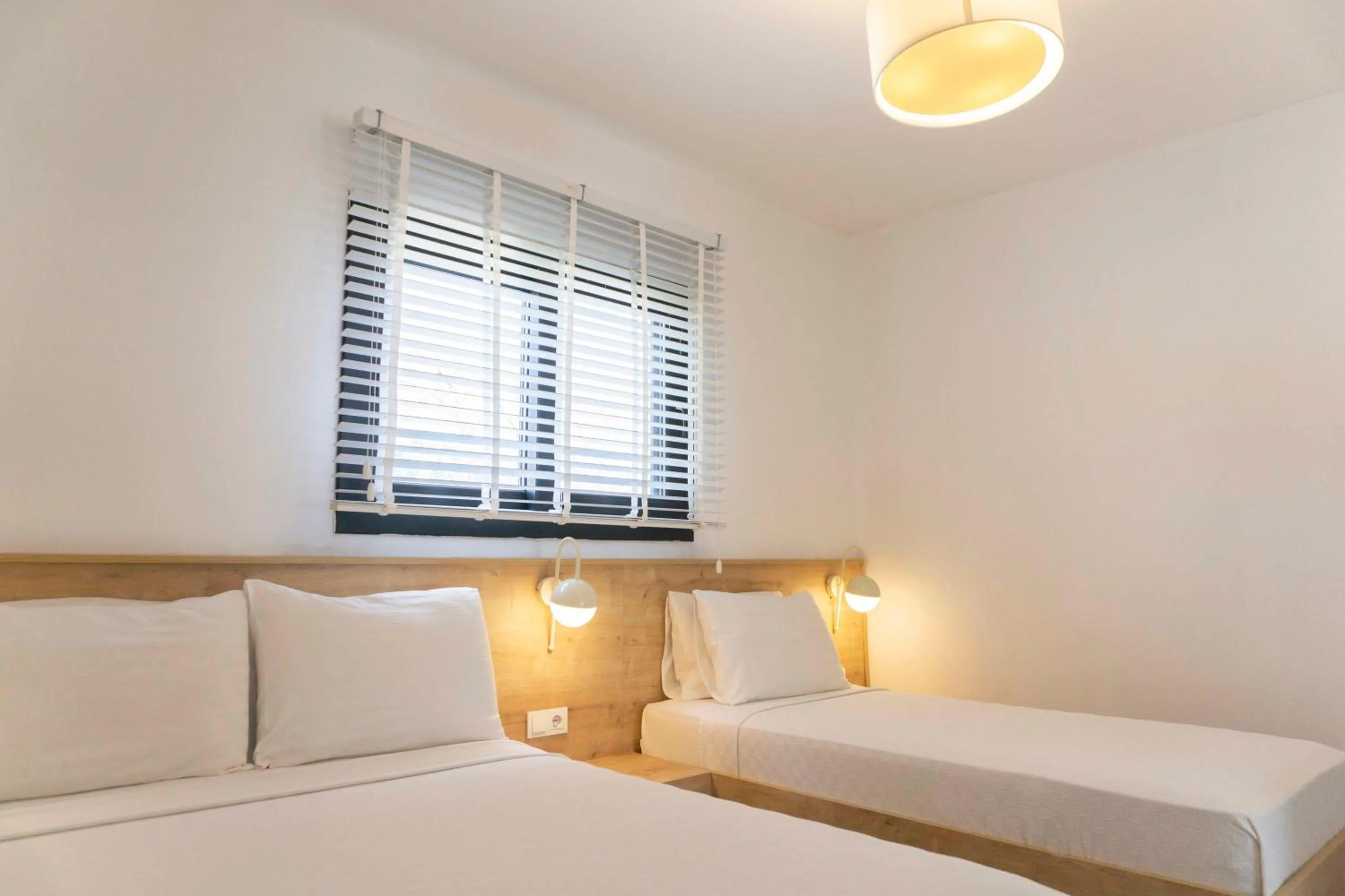 Bedroom, Bed in Daphnis Hotel