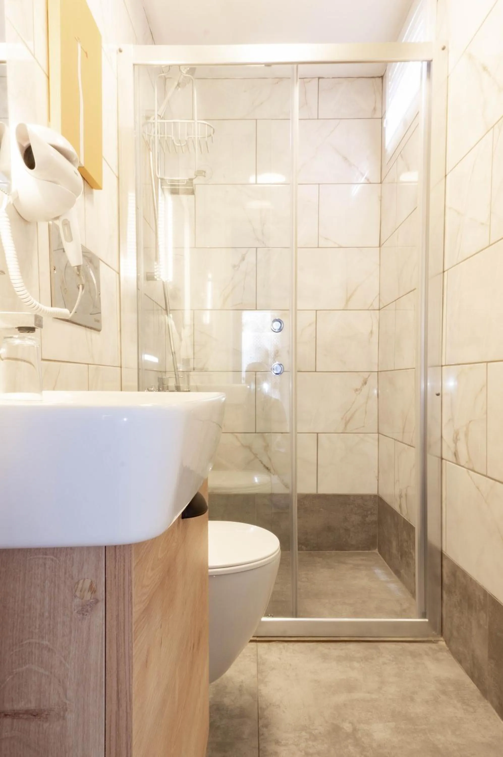 Shower in Daphnis Hotel