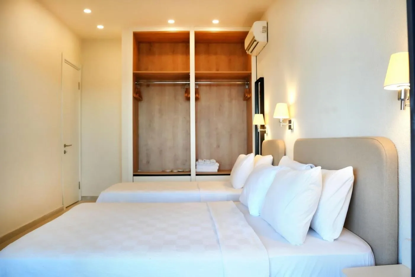 Bedroom, Bed in Daphnis Hotel