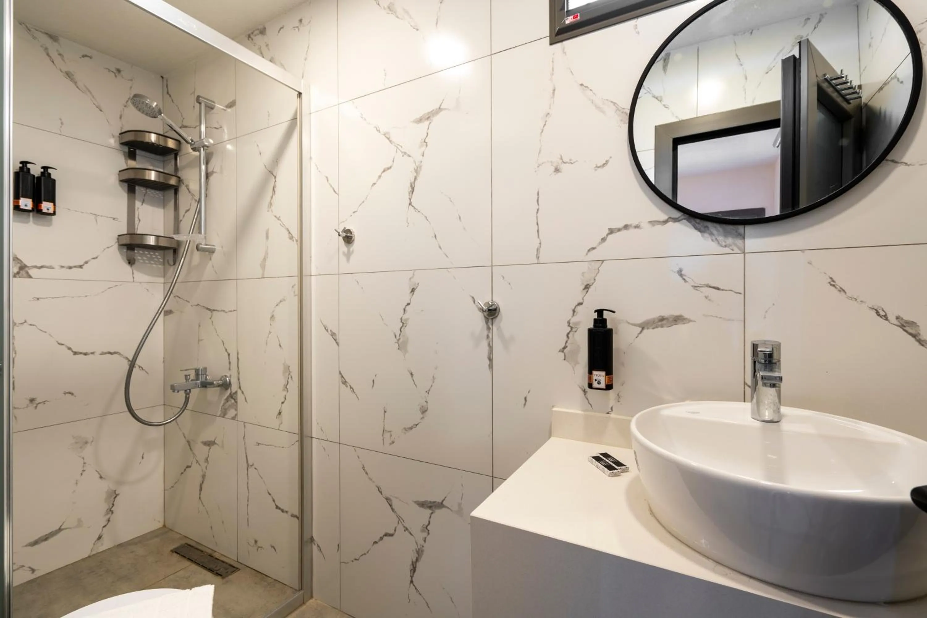 Shower in Daphnis Hotel