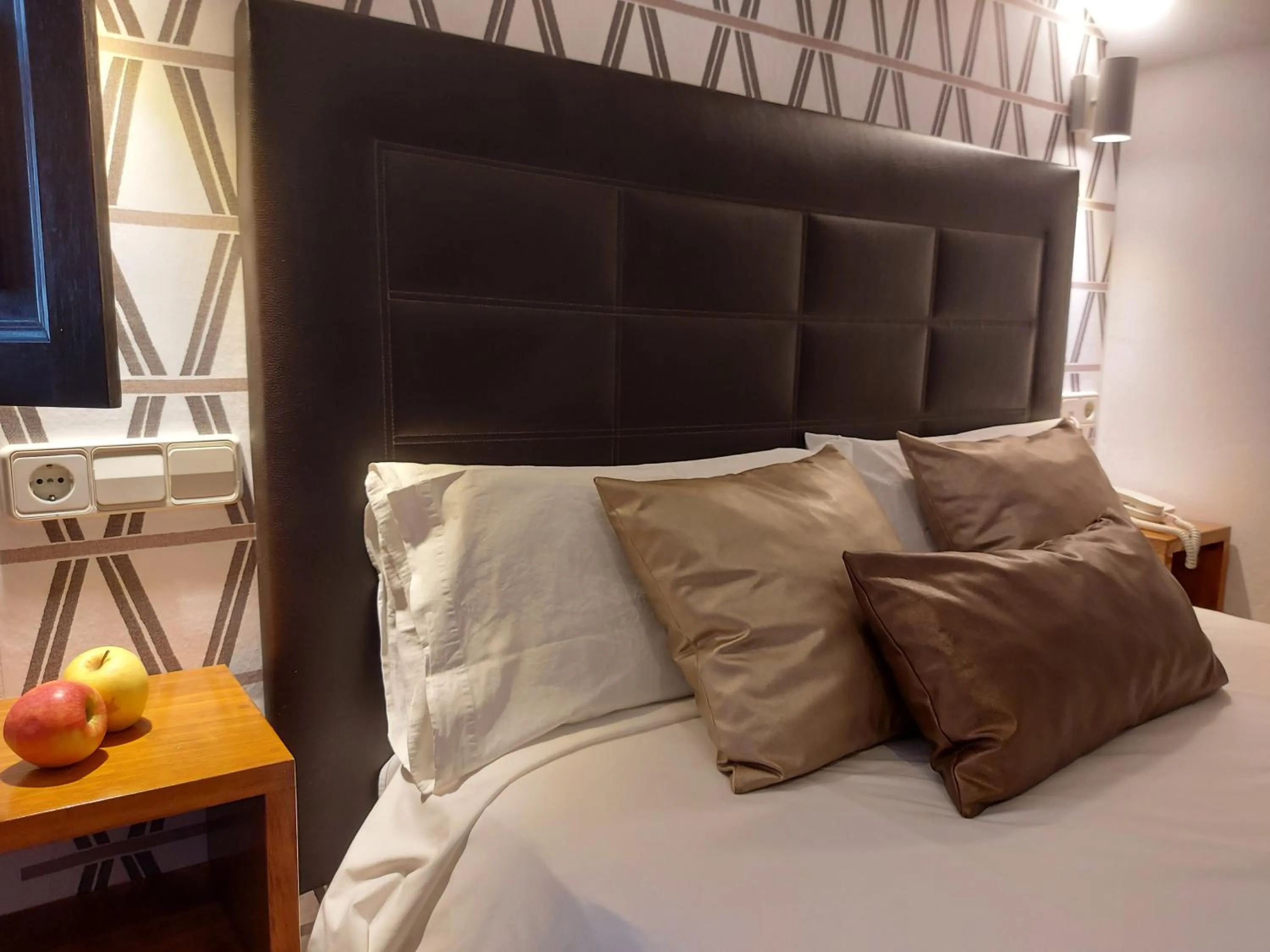 Bed in Hotel Rural Entremontes