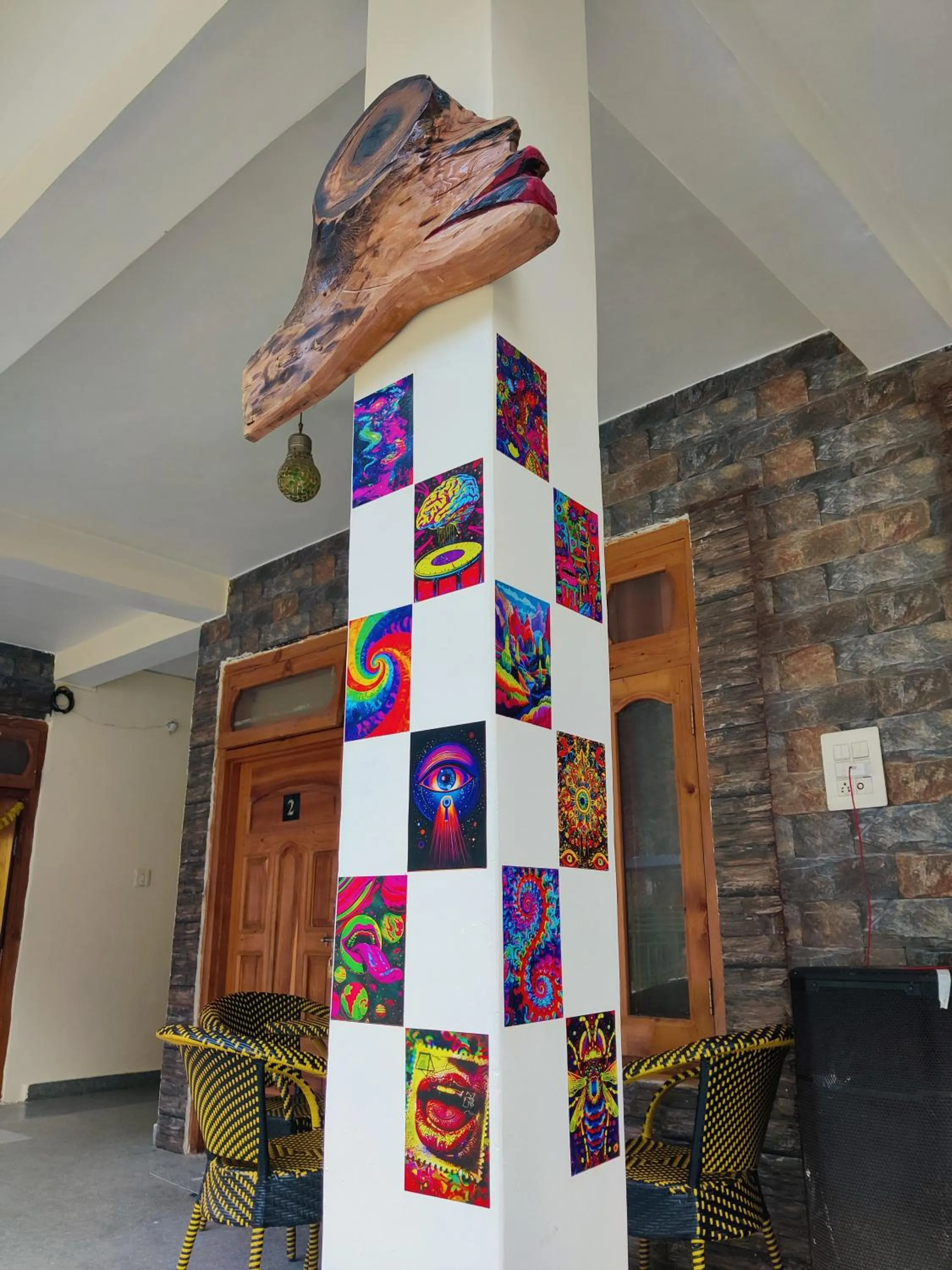 Decorative detail in Flipsyde Retreat