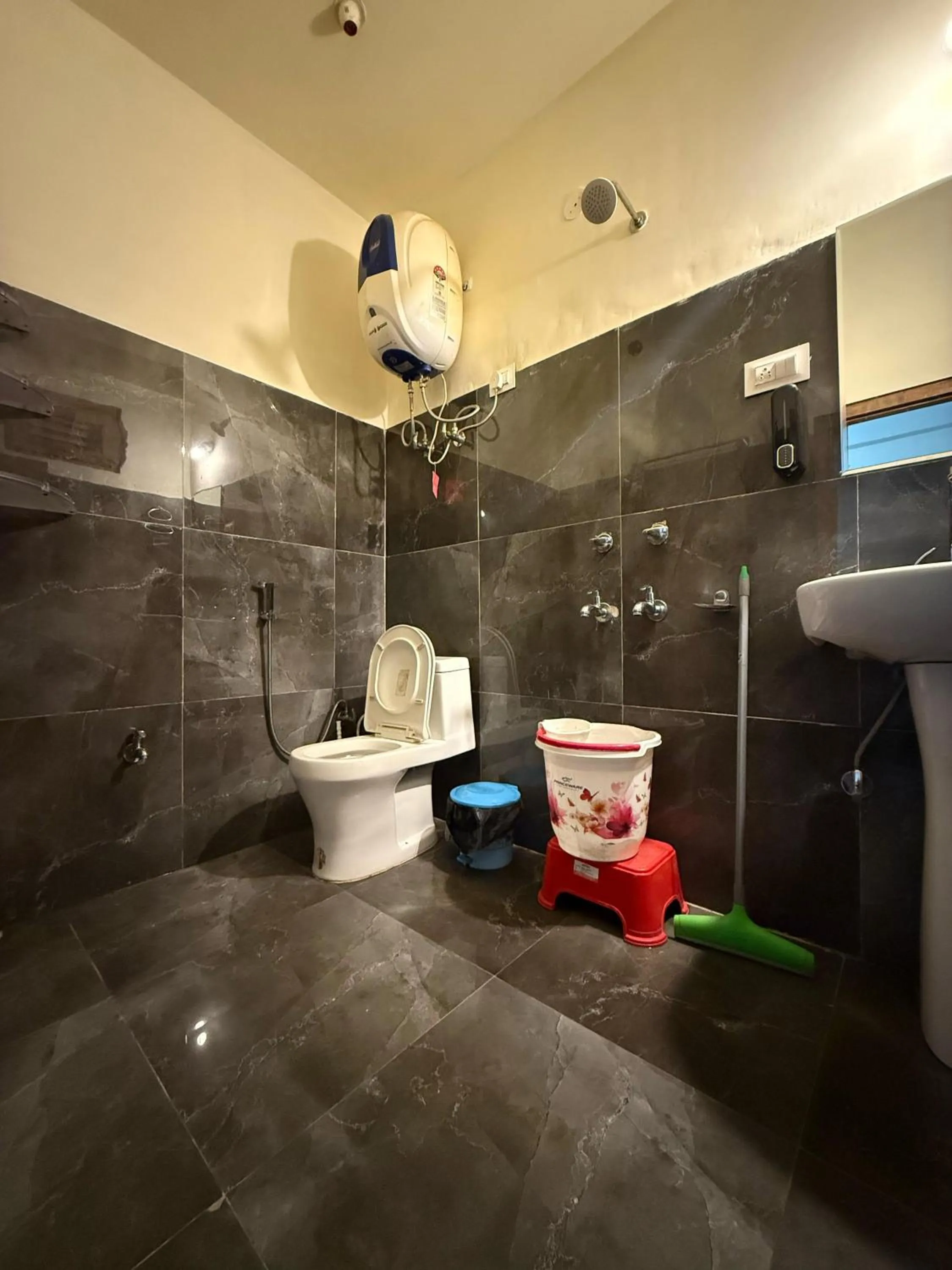 Bathroom in Flipsyde Retreat