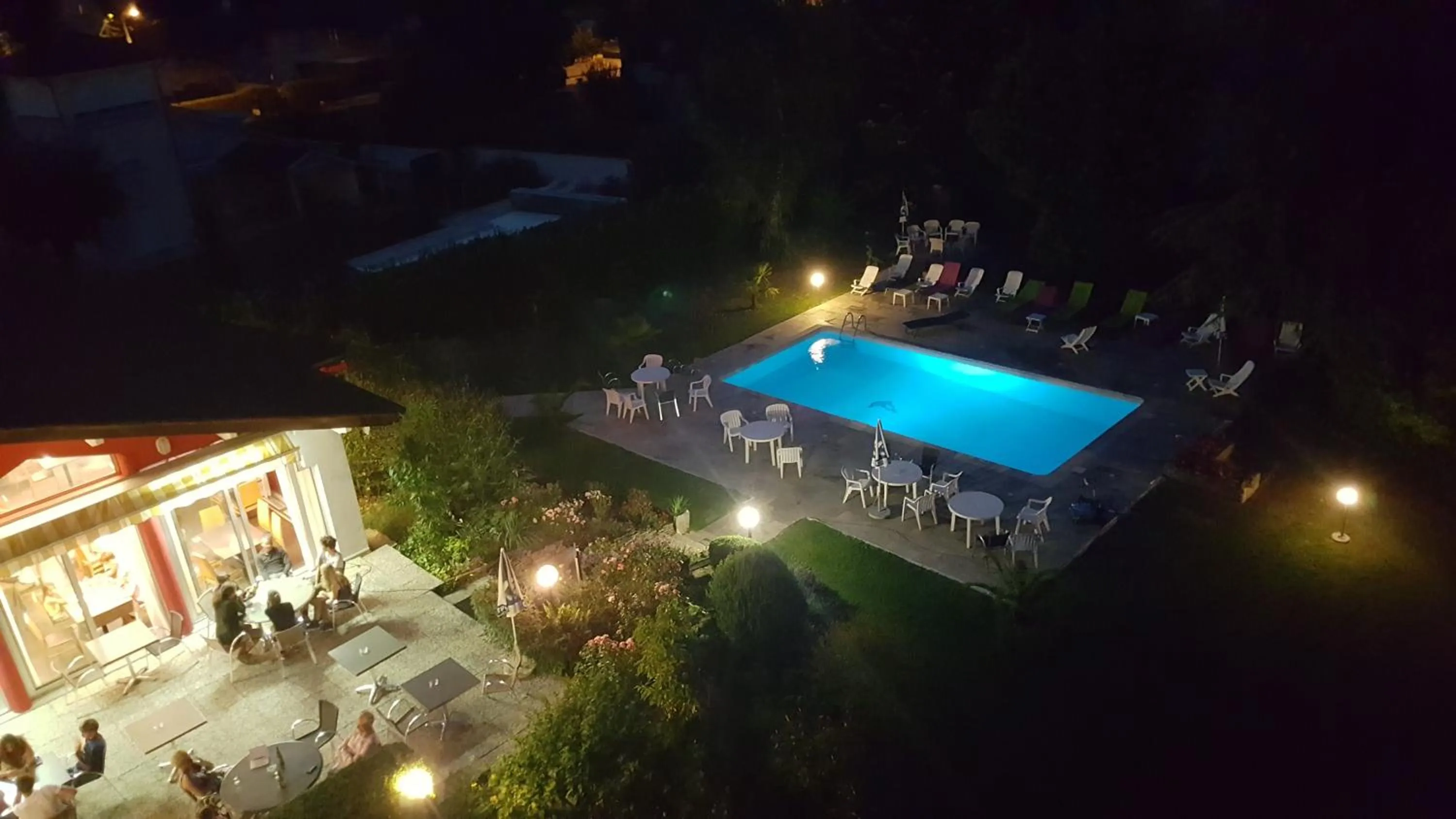 Pool view, Bird's-eye View in Kyriad Bourg En Bresse