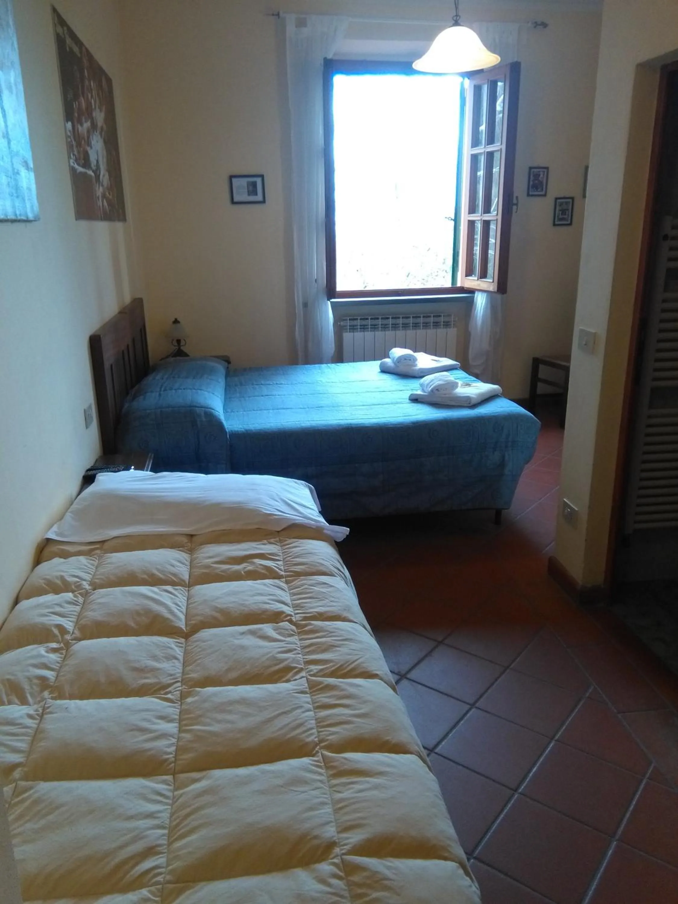 Day, Bed in Agriturismo Marrucola