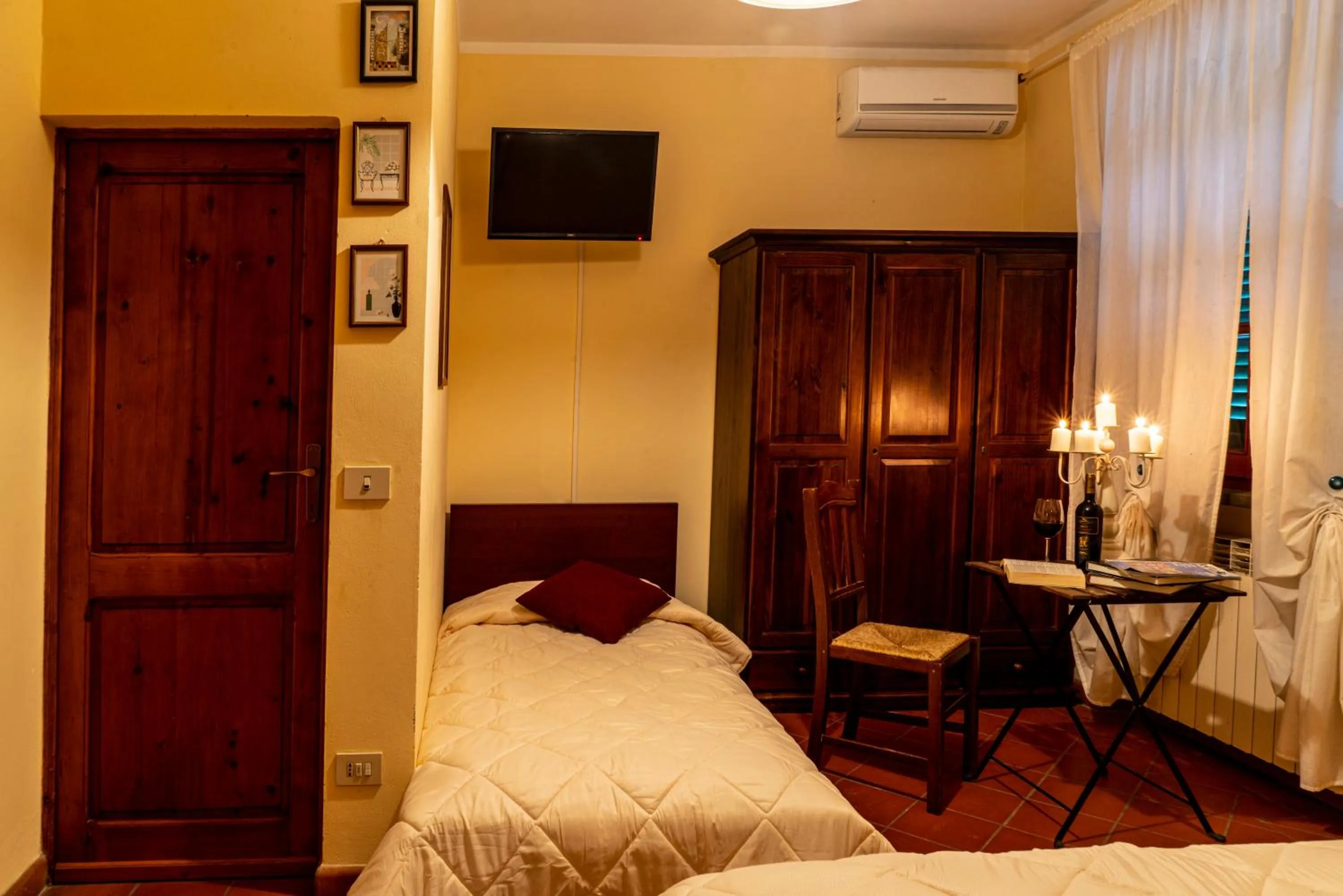 Bed in Agriturismo Marrucola