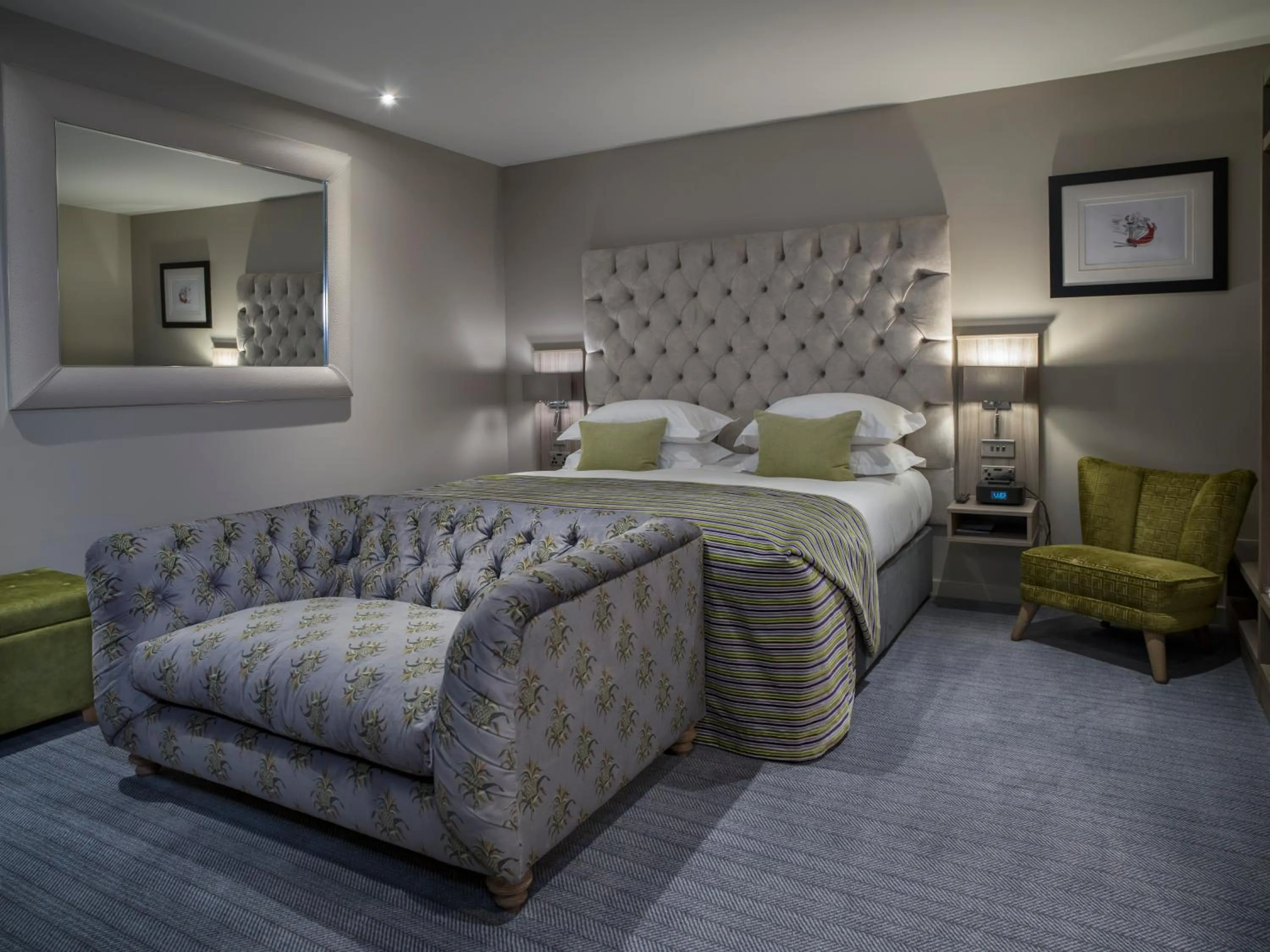 Bedroom, Bed in Boulevard Hotel